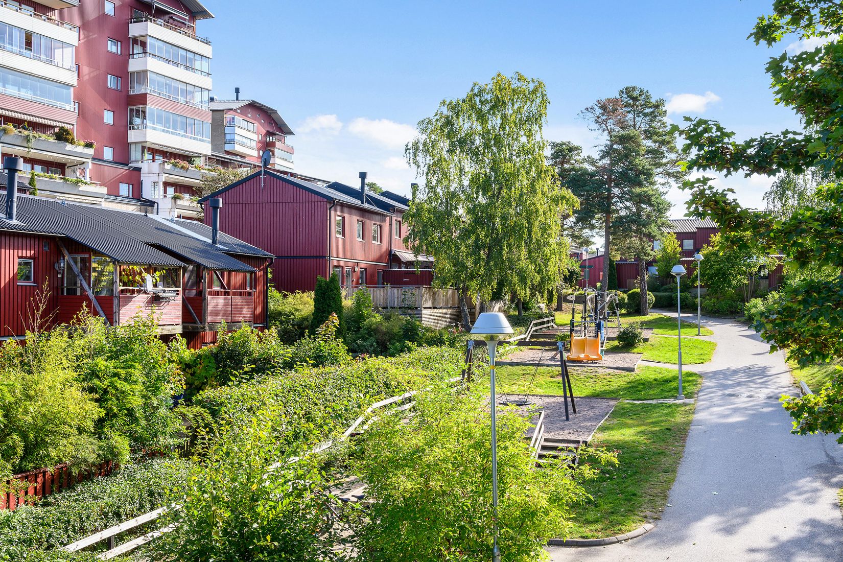 Bostadsrätt, Radhus, Myrstuguvägen 115, Myrstuguberget, Huddinge