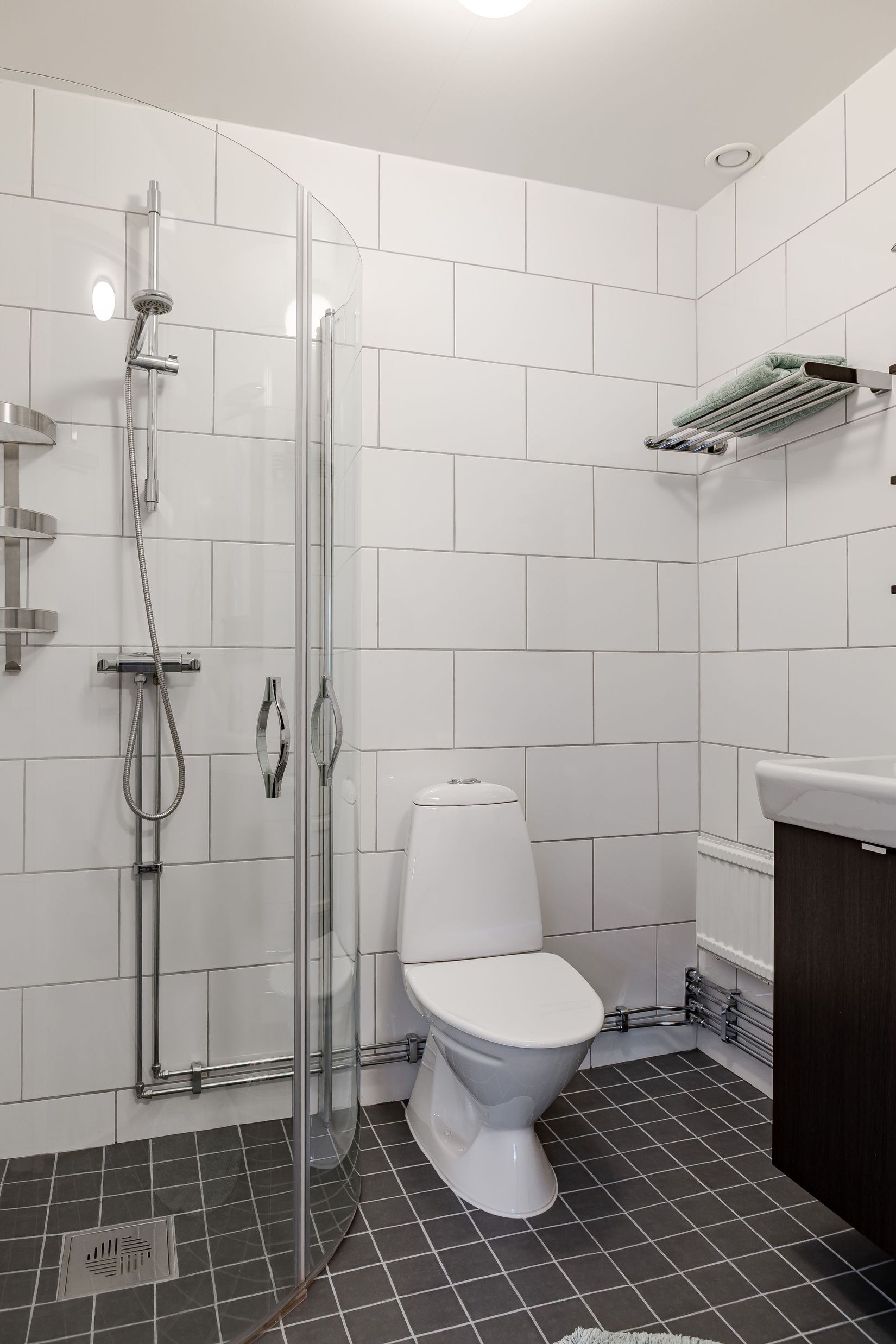 Bostadsrätt, Radhus, Myrstuguvägen 115, Myrstuguberget, Huddinge