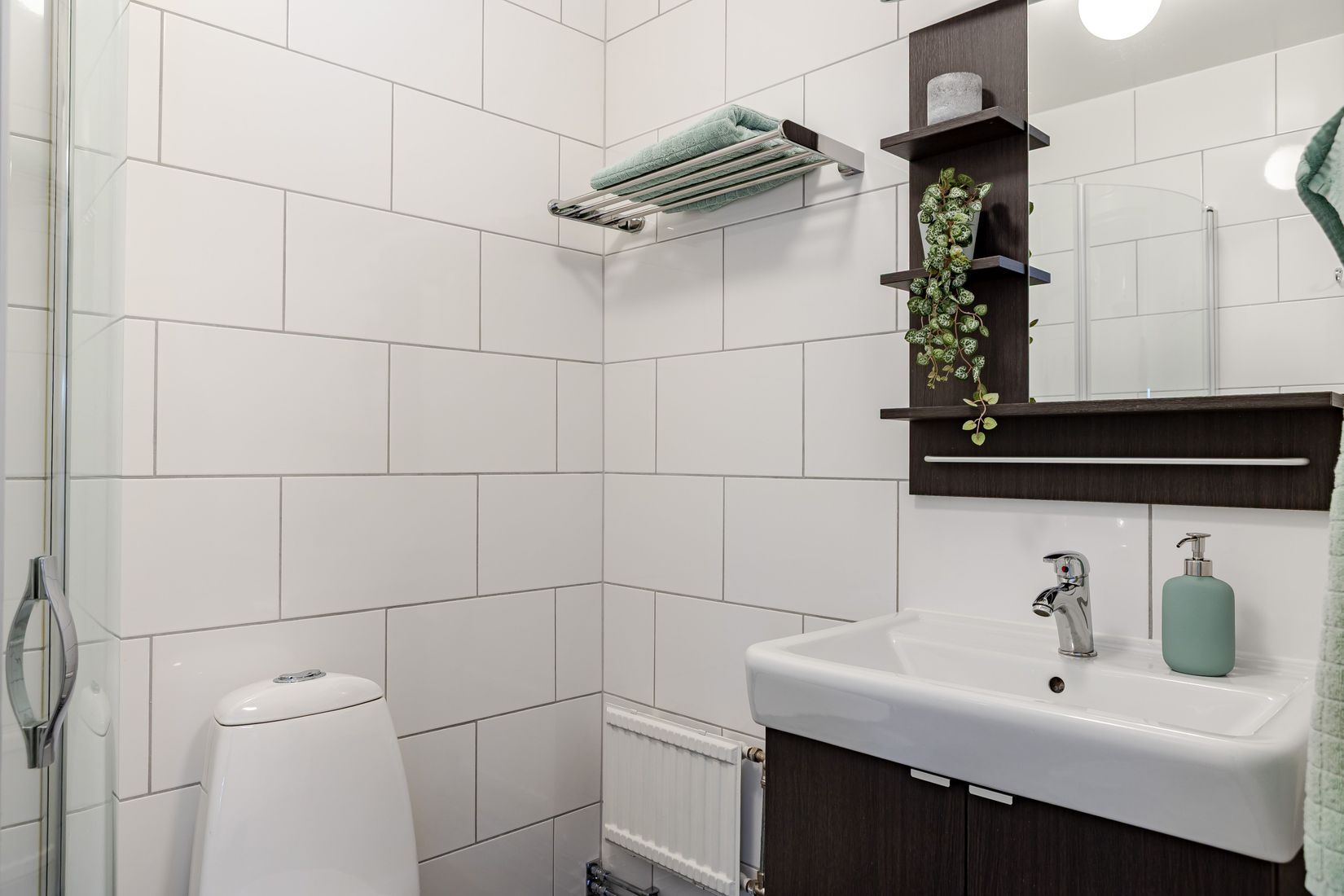 Bostadsrätt, Radhus, Myrstuguvägen 115, Myrstuguberget, Huddinge