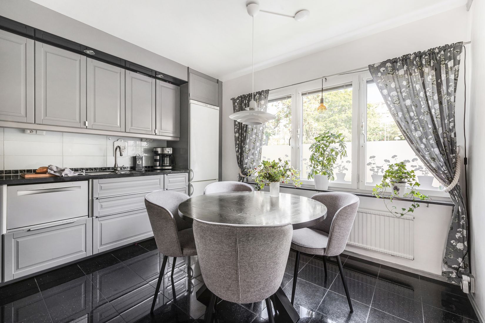 Bostadsrätt, Ullerudsbacken 79, Farsta, Stockholm