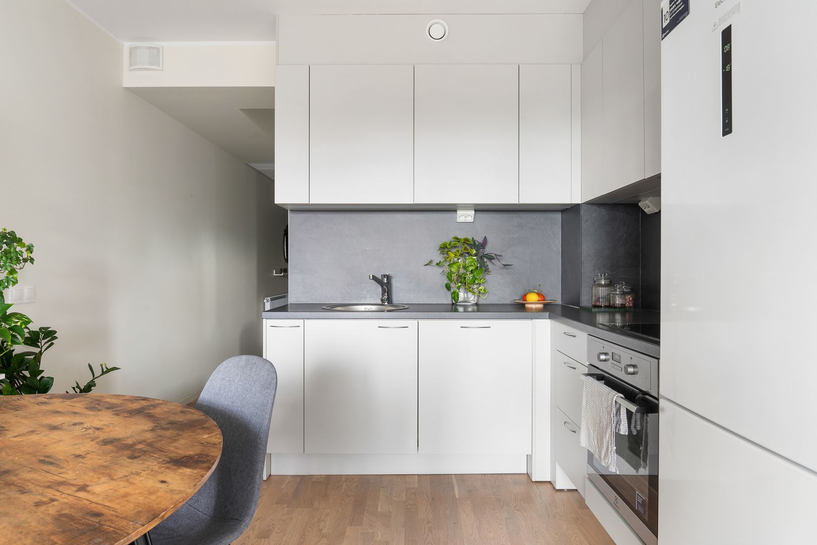 Bostadsrätt, SEGERSÄLLSVÄGEN 3, vån 3, Jakobsberg, Järfälla