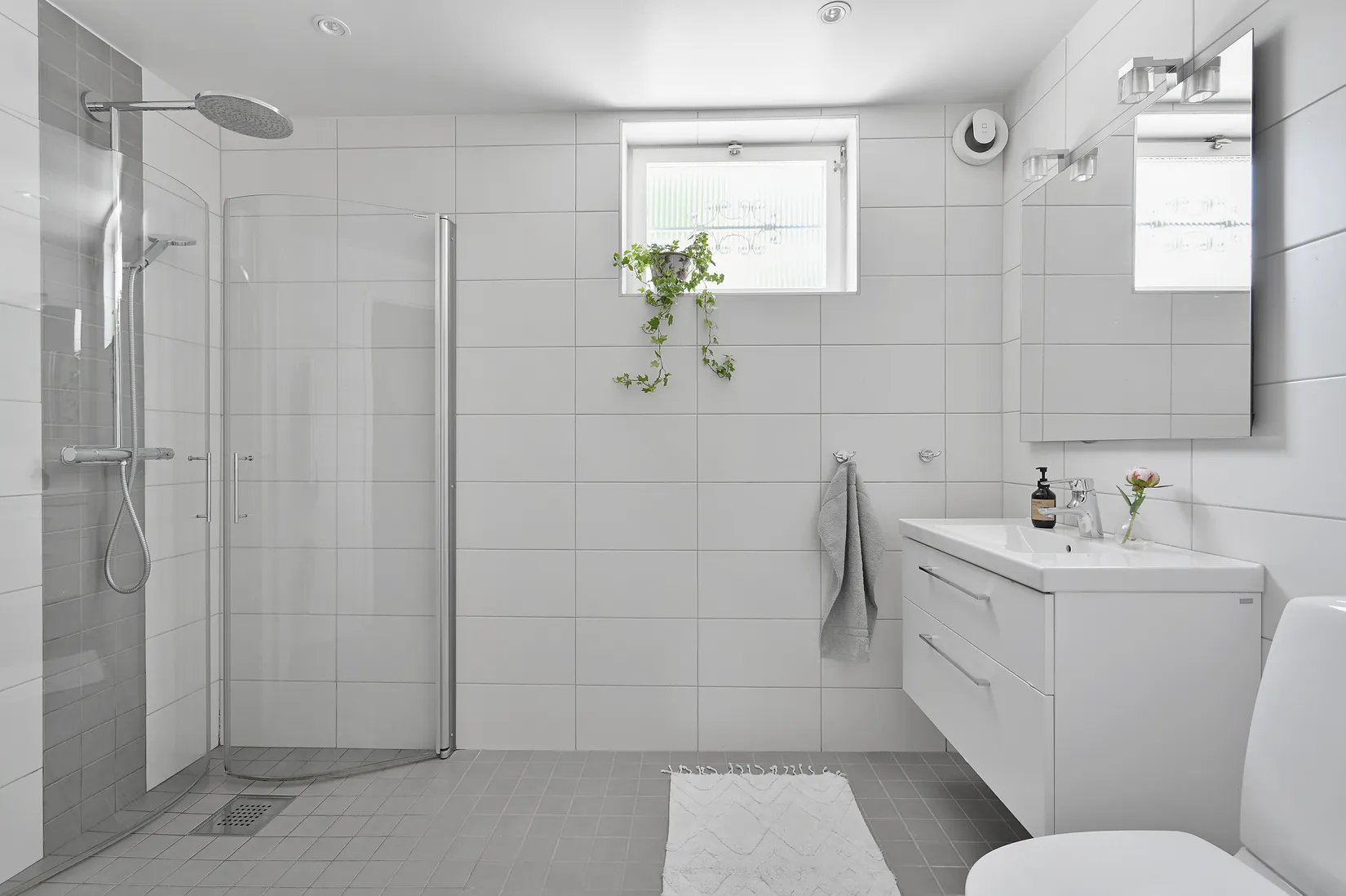Villa, Radhus, Kikarvägen 17, Viksjö, Järfälla