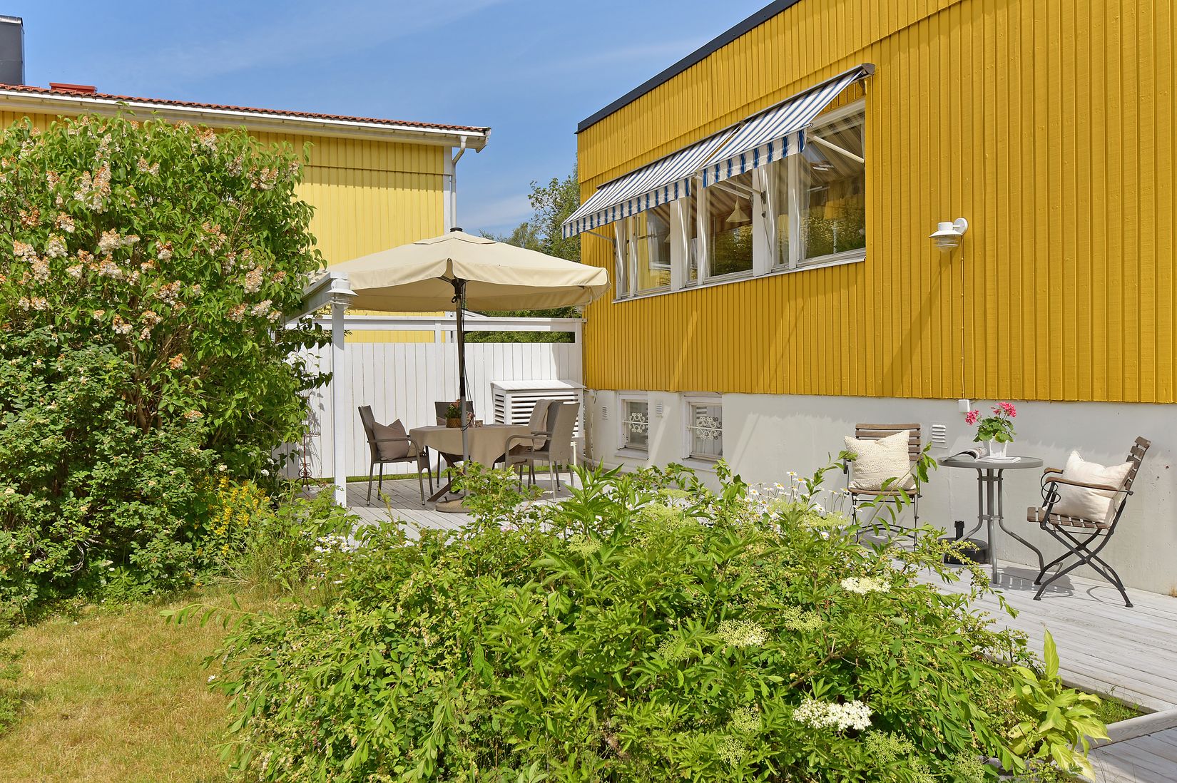 Villa, Radhus, Kikarvägen 17, Viksjö, Järfälla