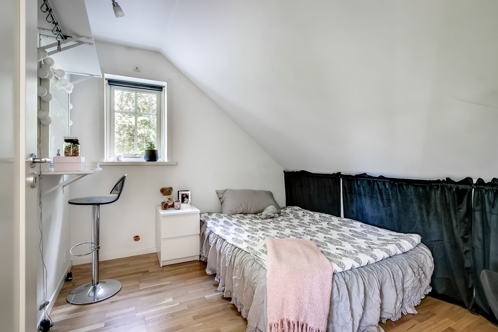 Villa, Hästskoslingan 37, Ingaröstrand, Värmdö