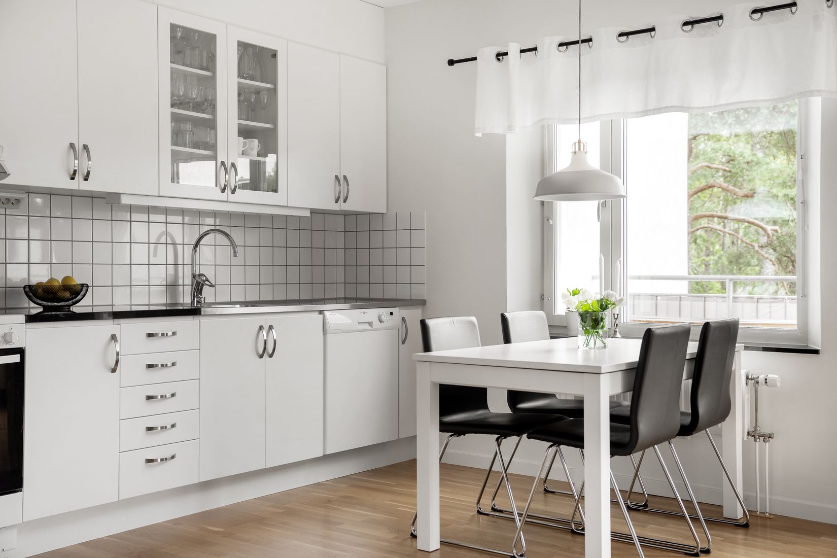 Bostadsrätt, Rabattvägen 36, Vån 2 (1327/1107), Johannelund / Vällingby, Stockholm