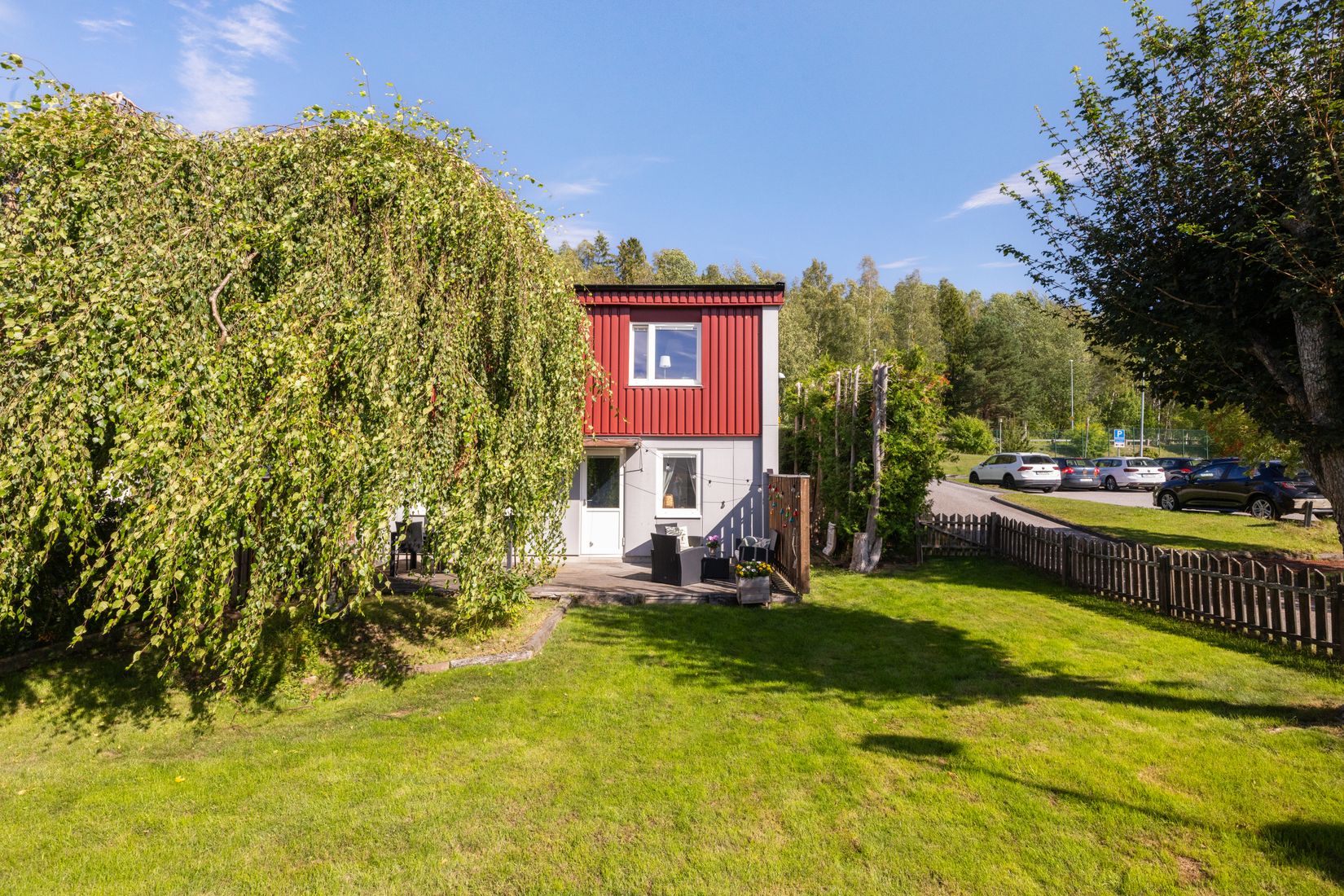 Radhus, Jägarstigen 10, Salem