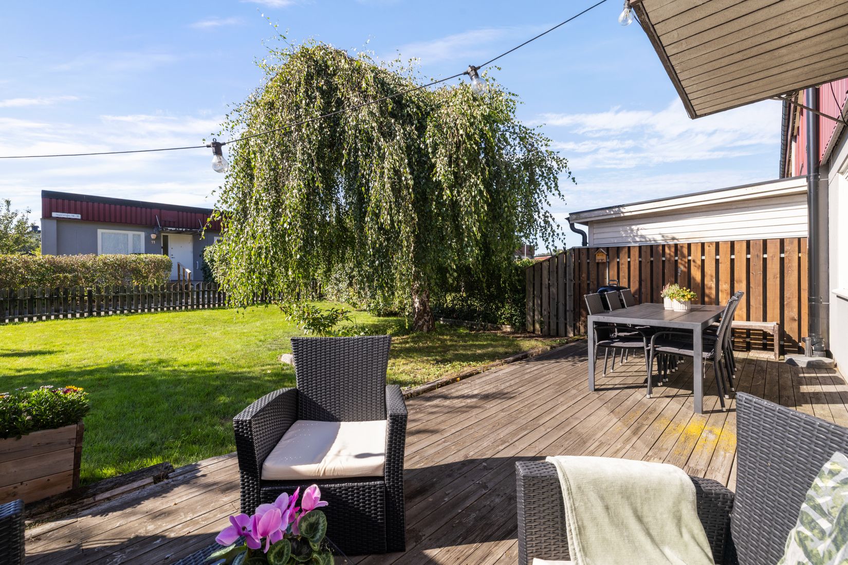 Radhus, Jägarstigen 10, Salem