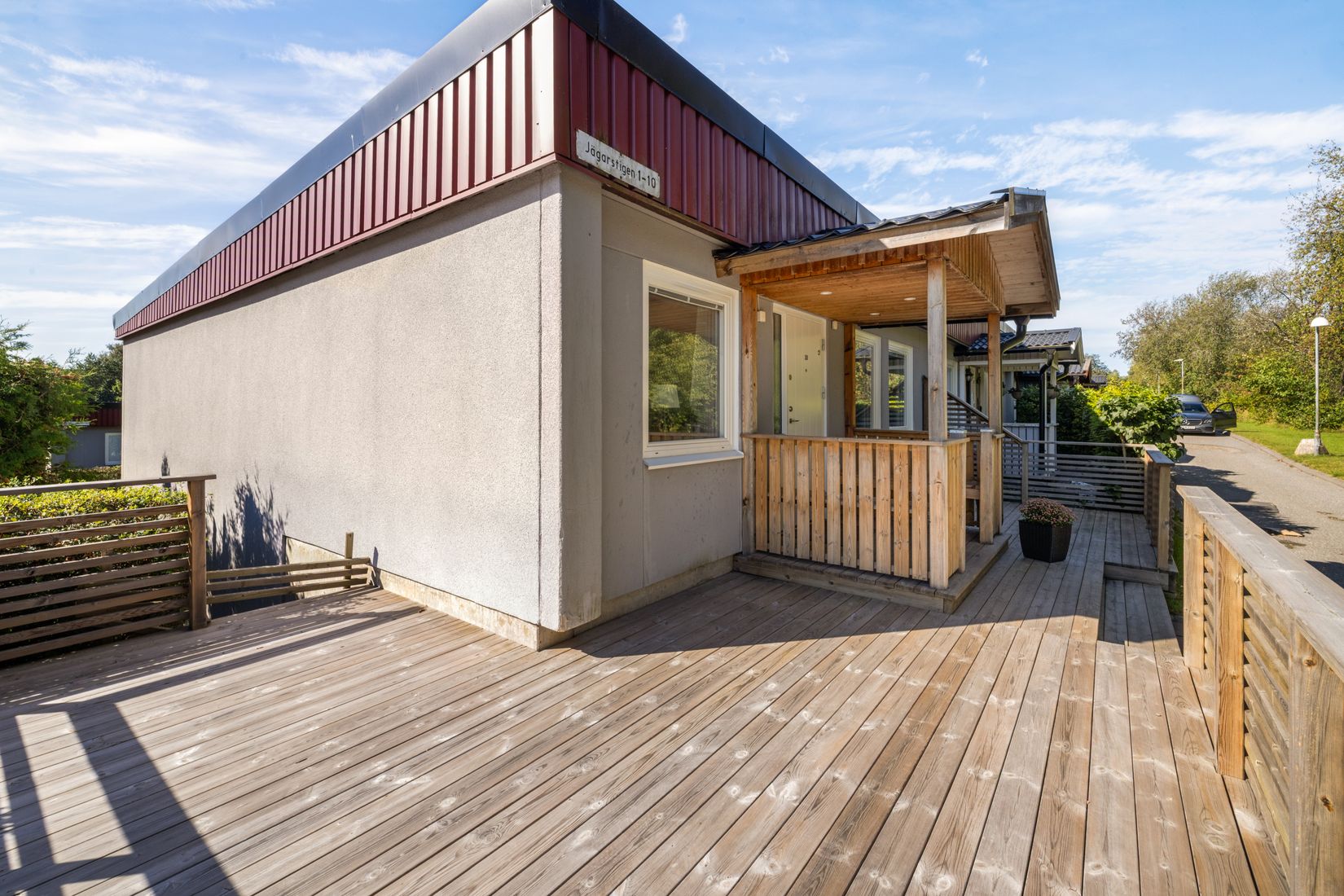 Radhus, Jägarstigen 10, Salem