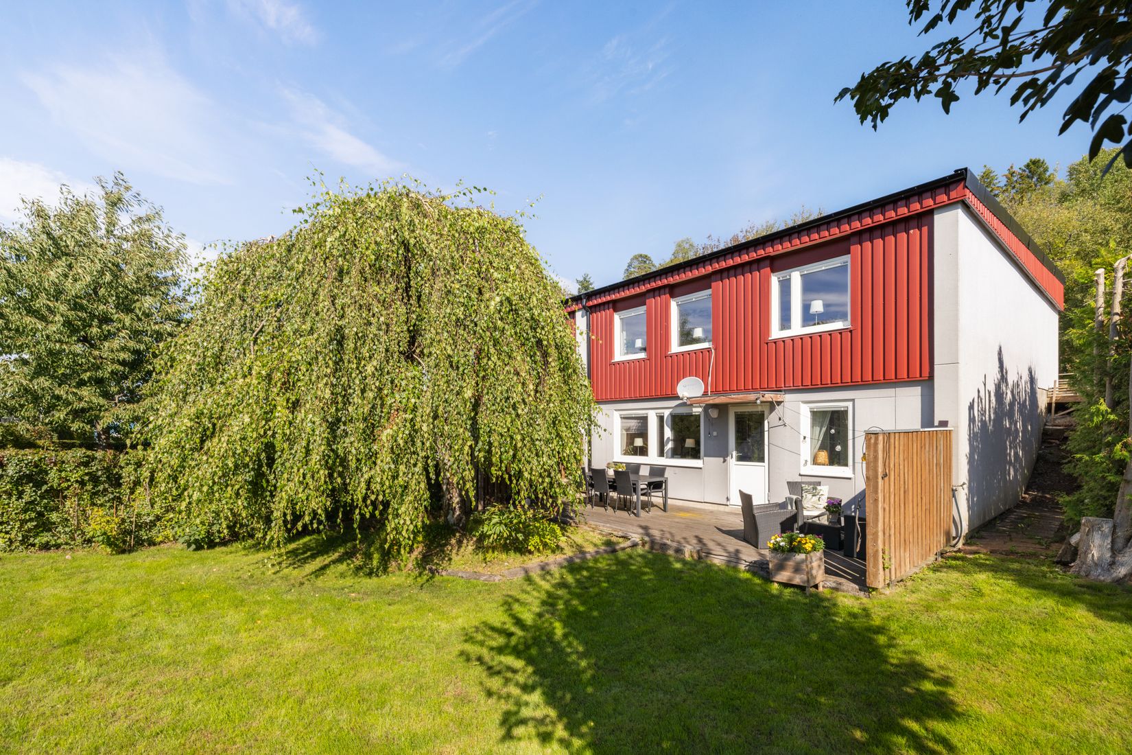 Radhus, Jägarstigen 10, Salem