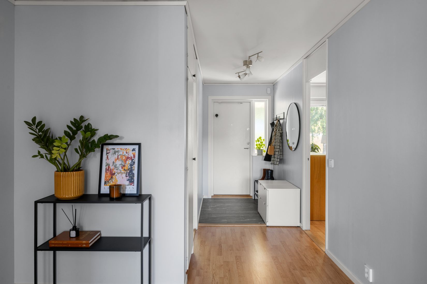 Radhus, Jägarstigen 10, Salem