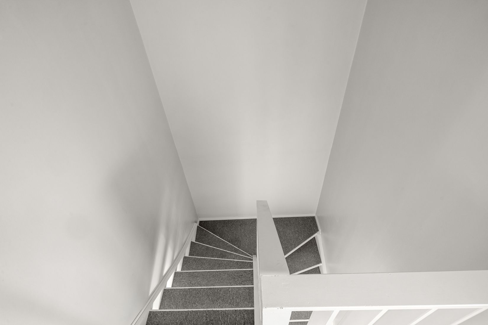 Radhus, Jägarstigen 10, Salem