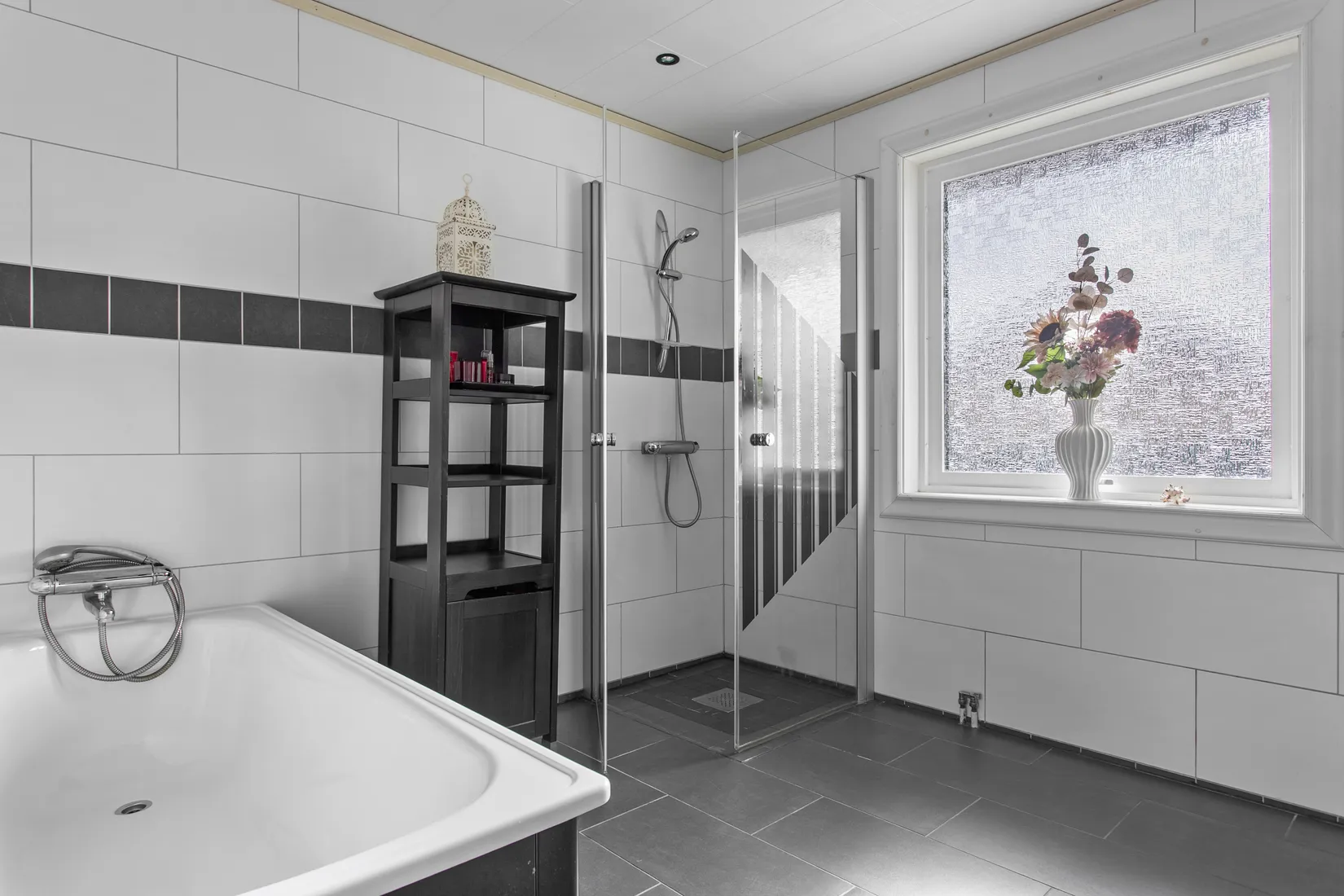 Villa, Allhelgonavägen 10, Runby, Upplands Väsby