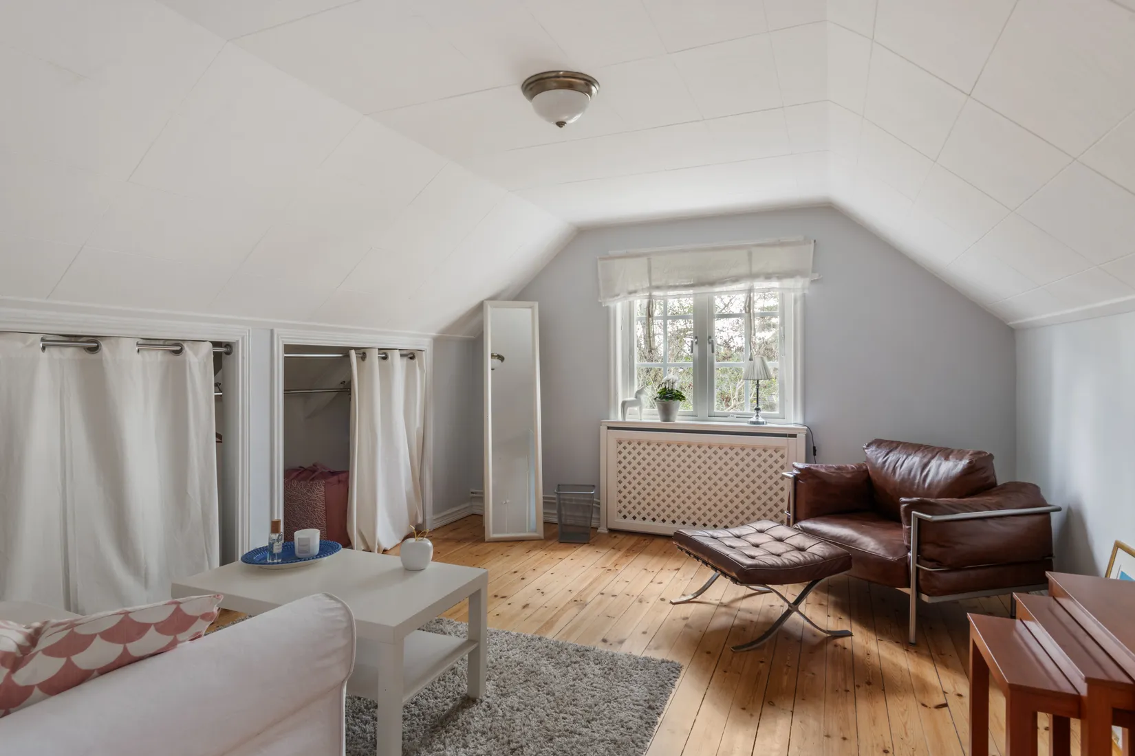Villa, Kopparvägen 30, Skarpäng, Täby