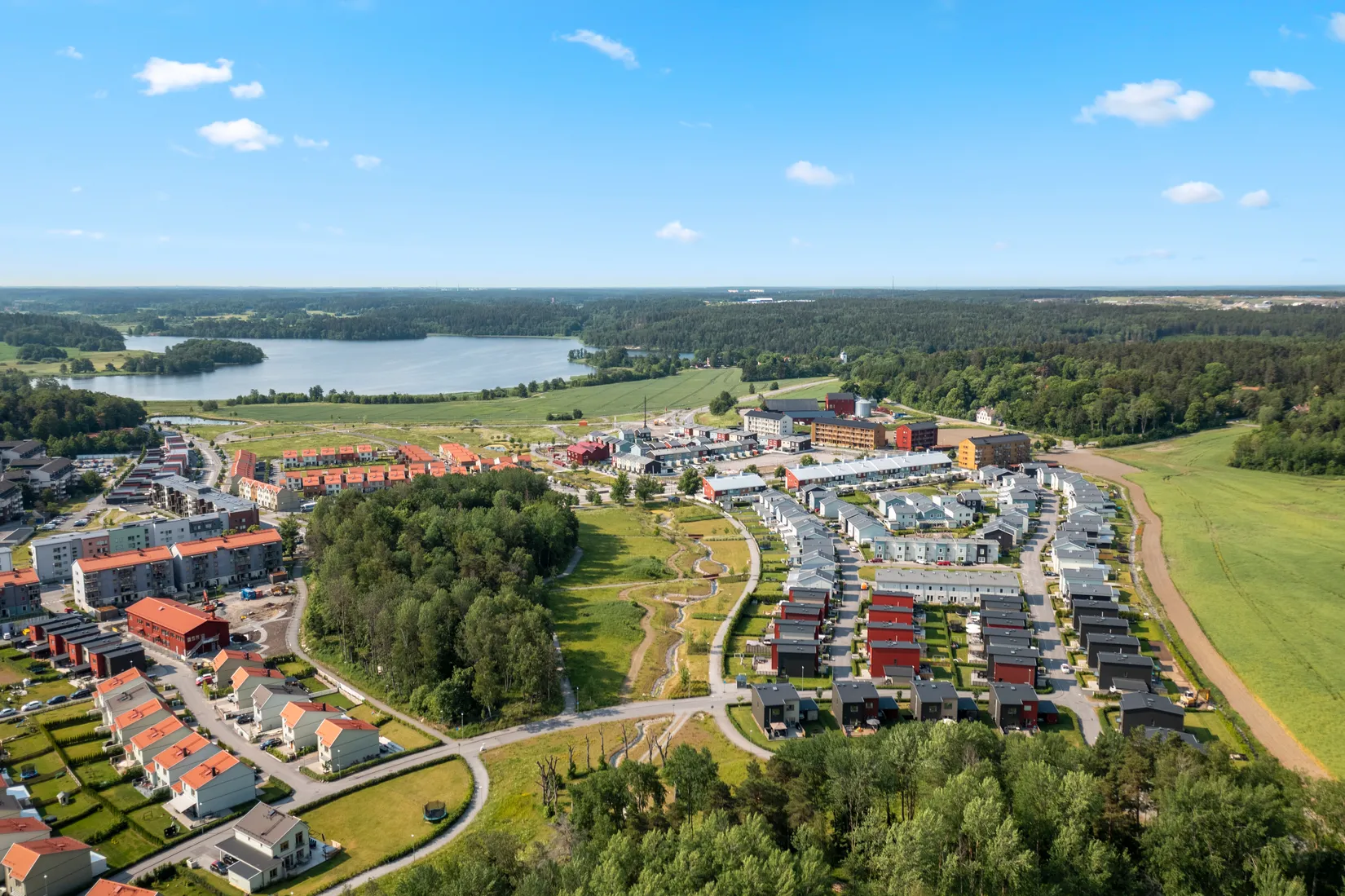 Bostadsrätt, Villa, Jordbrukargatan 33, Eds Allé , Upplands Väsby