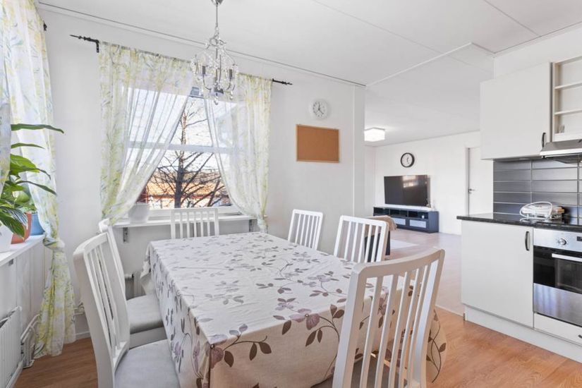 Bostadsrätt, Storvretsvägen 108, Tumba - Skäcklinge, Botkyrka