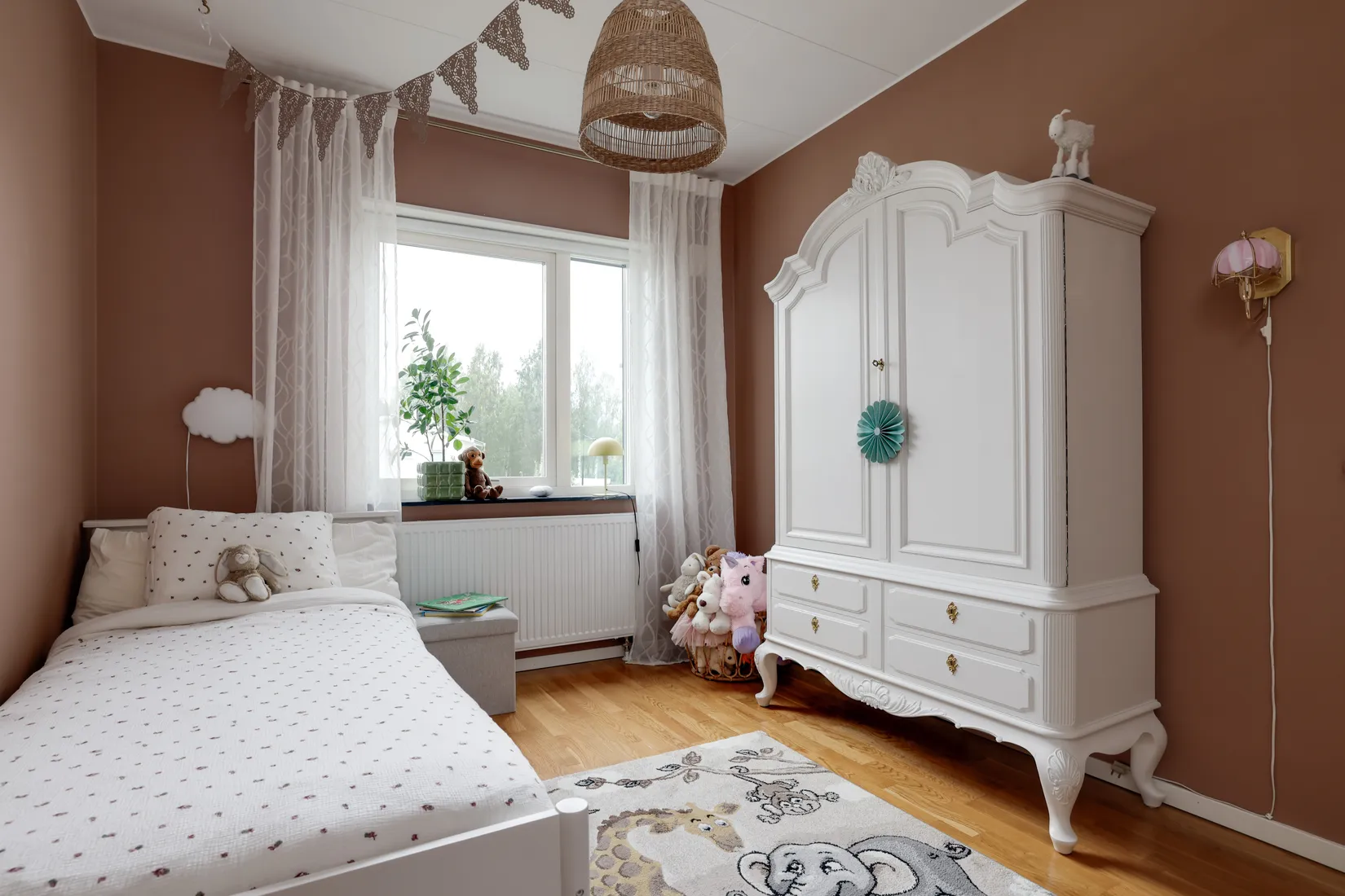 Bostadsrätt, Radhus, Lakevägen 42A, Ekeby-Almby , Örebro