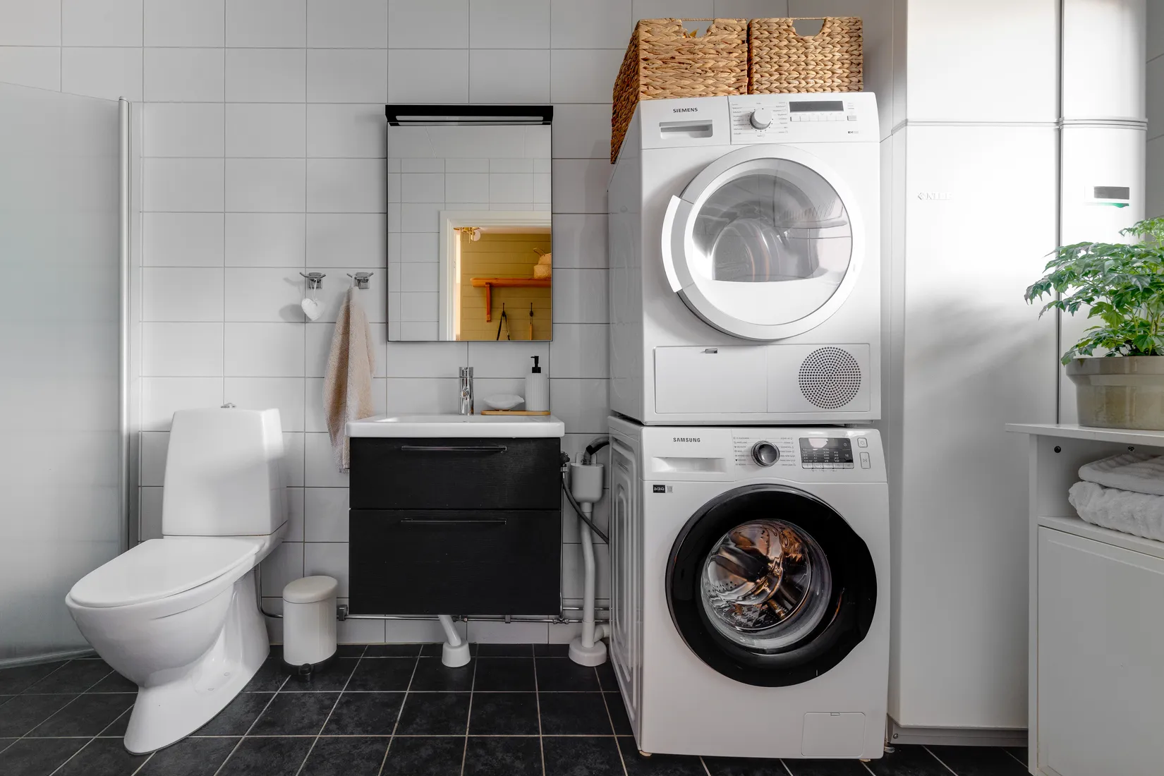 Bostadsrätt, Radhus, Lakevägen 42A, Ekeby-Almby , Örebro