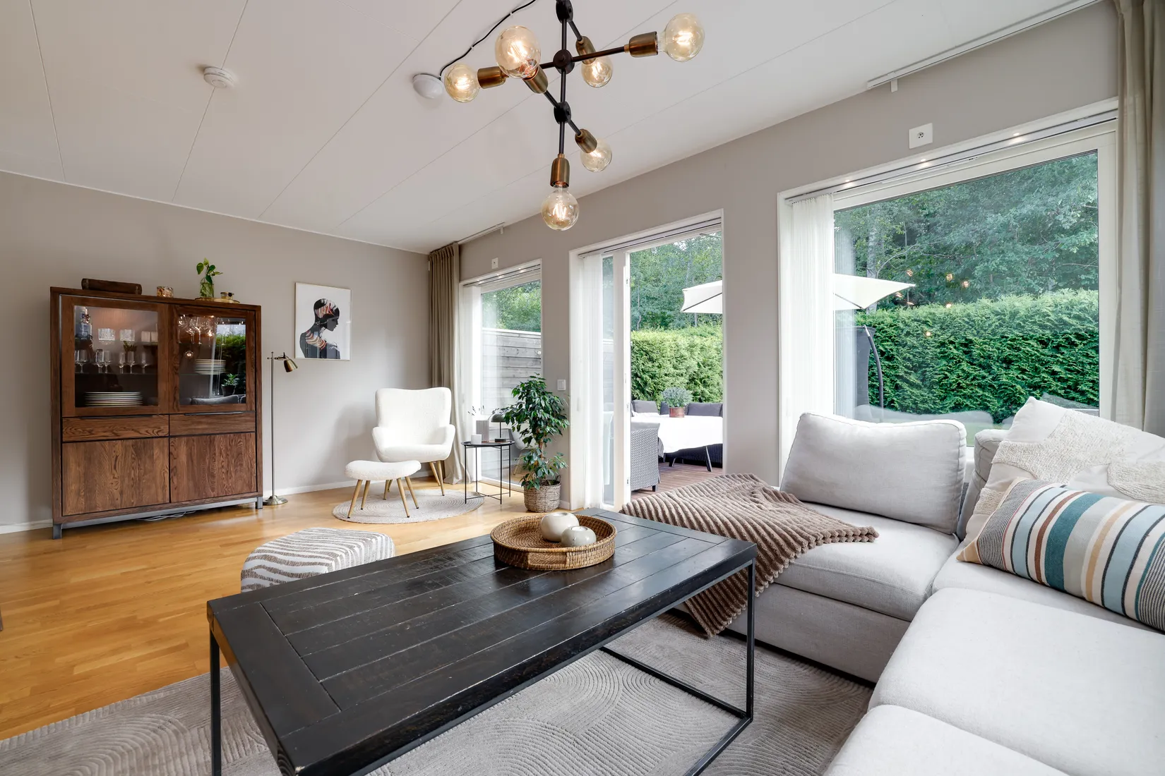 Bostadsrätt, Radhus, Lakevägen 42A, Ekeby-Almby , Örebro