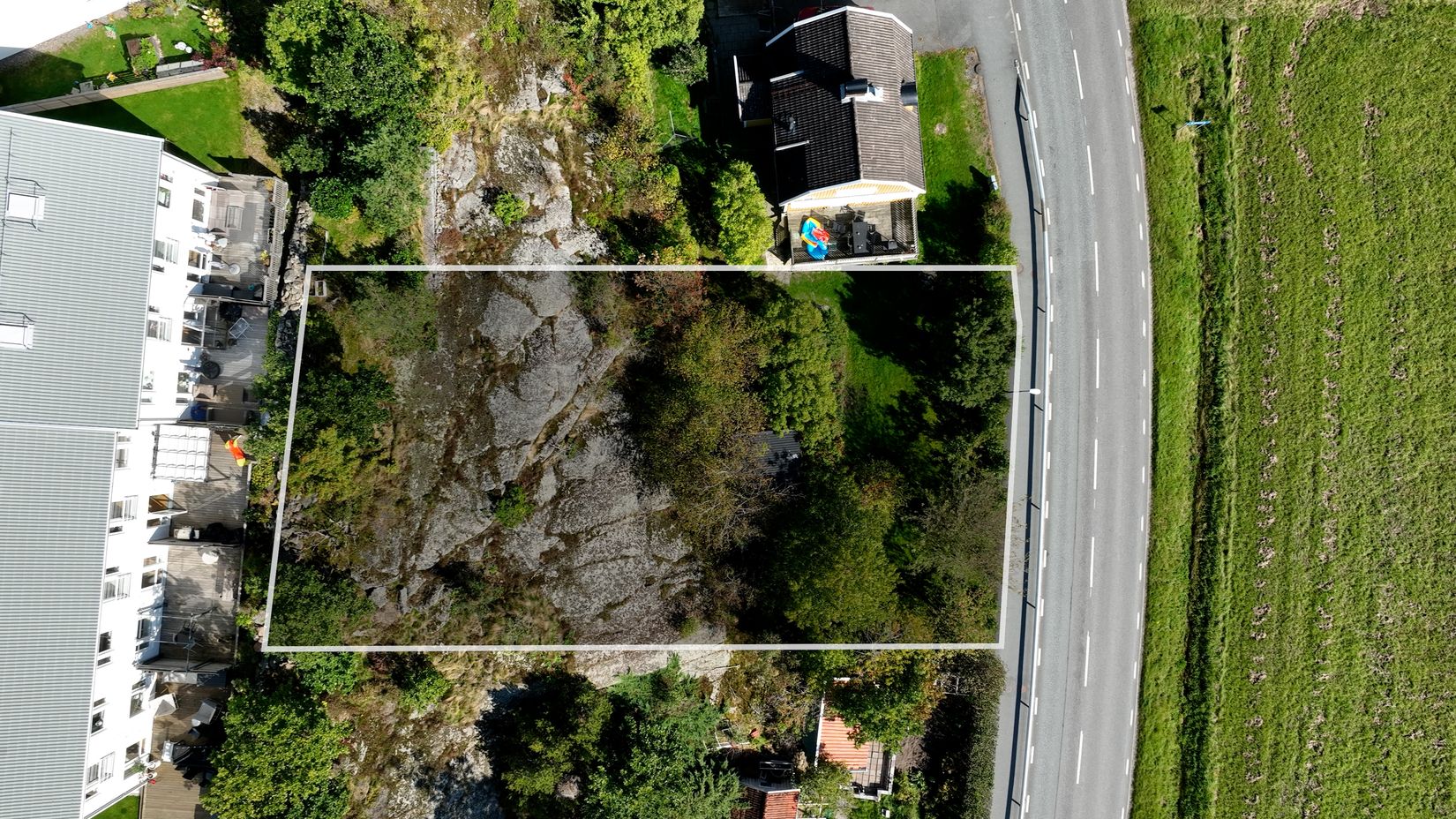 Tomt, Vedhallsvägen 6, Kärna, Kungälv