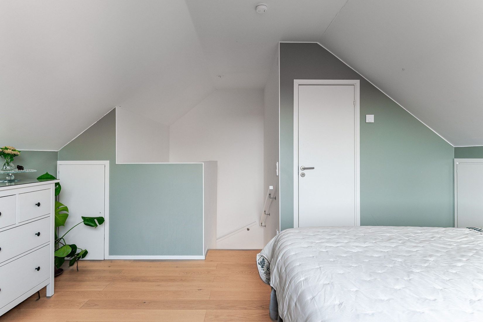 Radhus, Blåsarevägen 37, Krikonbacken, Nyköping