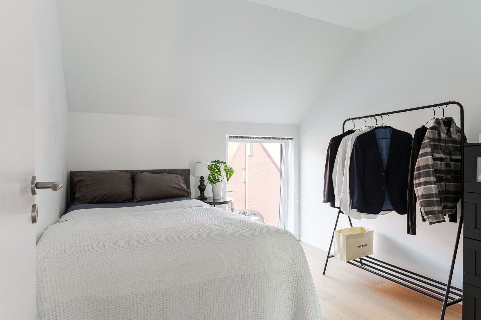 Radhus, Blåsarevägen 37, Krikonbacken, Nyköping