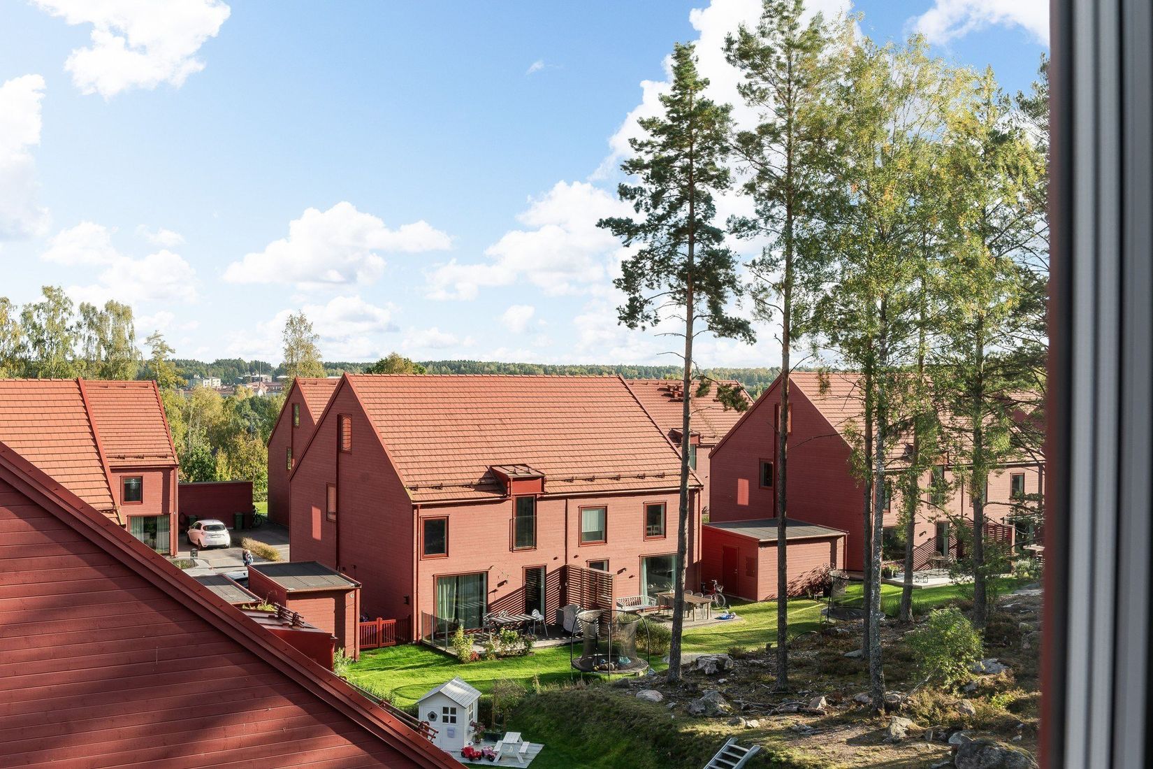Radhus, Blåsarevägen 37, Krikonbacken, Nyköping