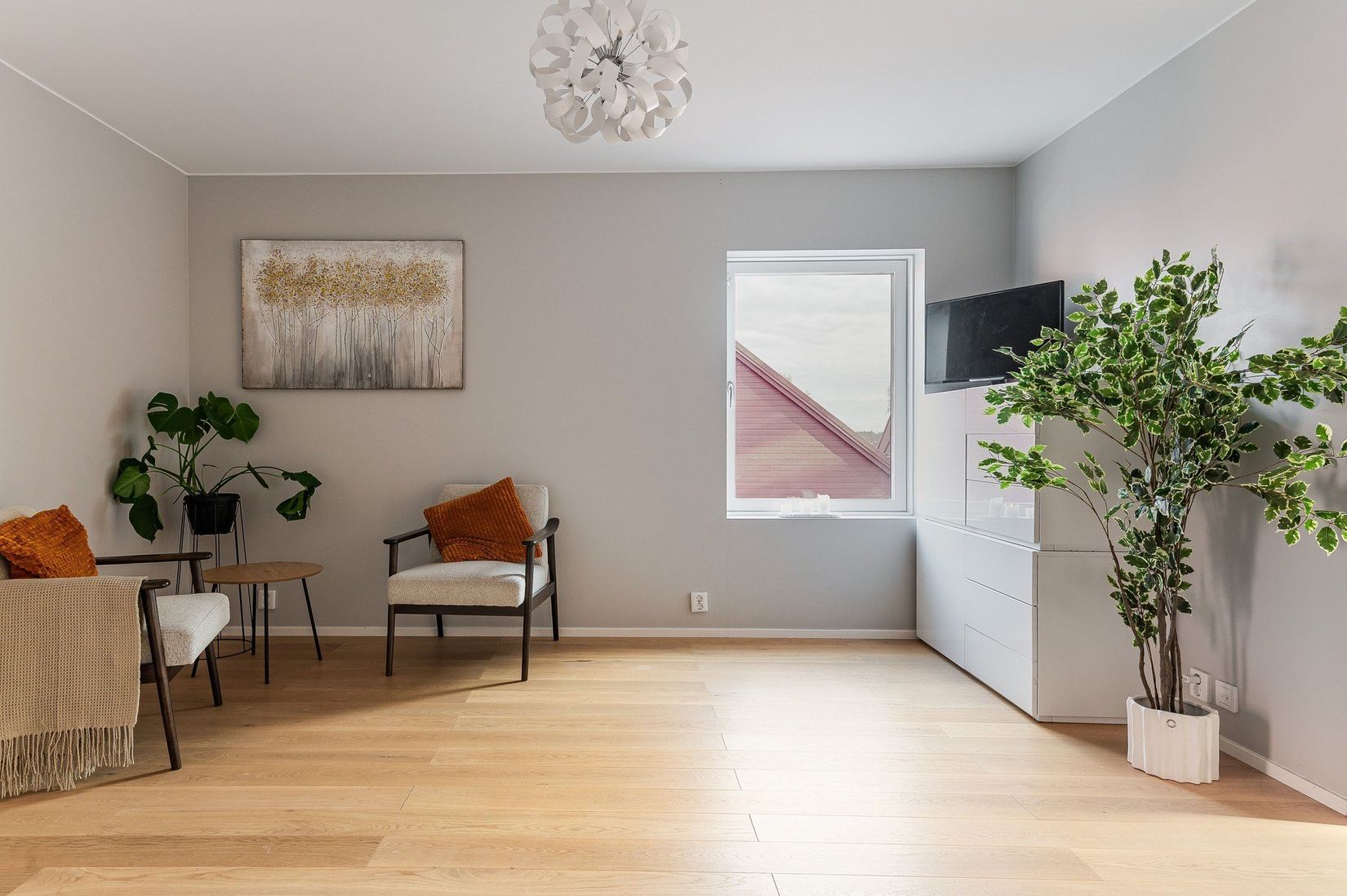 Radhus, Blåsarevägen 37, Krikonbacken, Nyköping