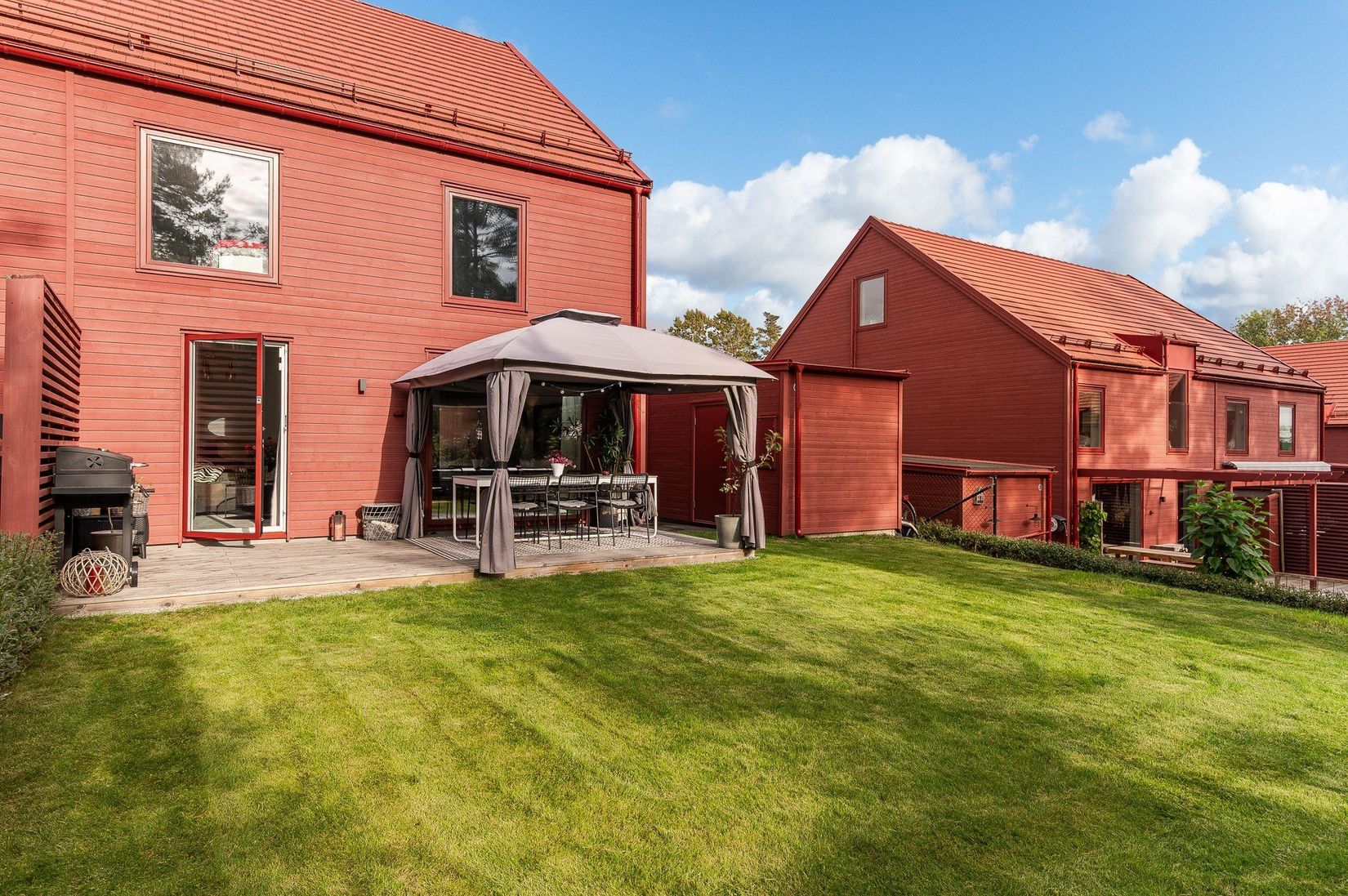 Radhus, Blåsarevägen 37, Krikonbacken, Nyköping