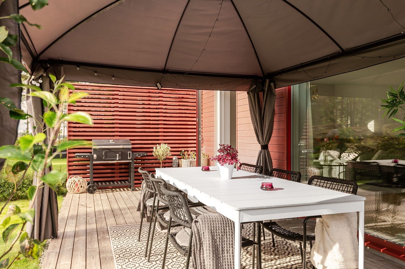 Radhus, Blåsarevägen 37, Krikonbacken, Nyköping