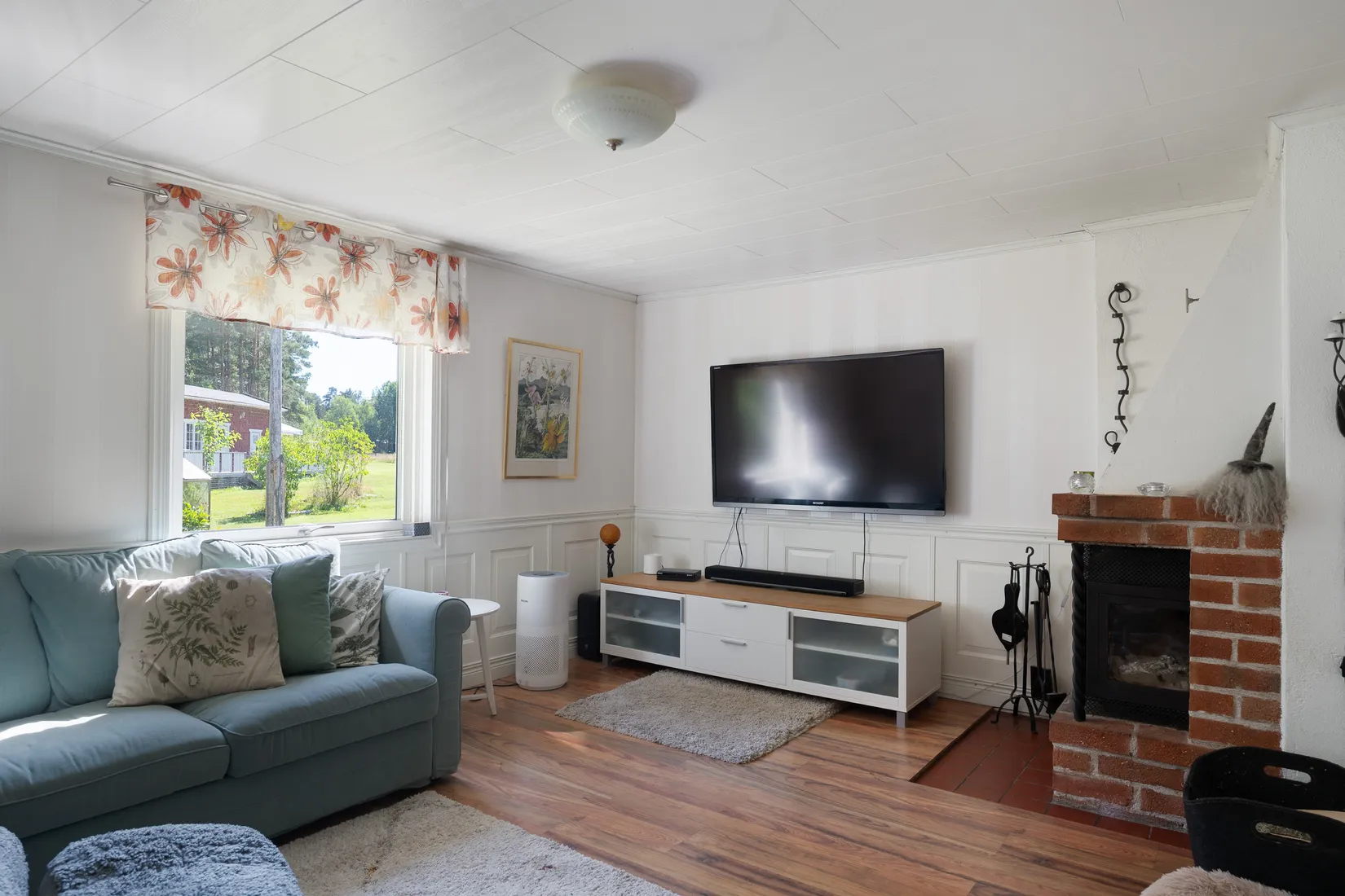 Gård/Skog, Långkärrsvägen 1, Österåker