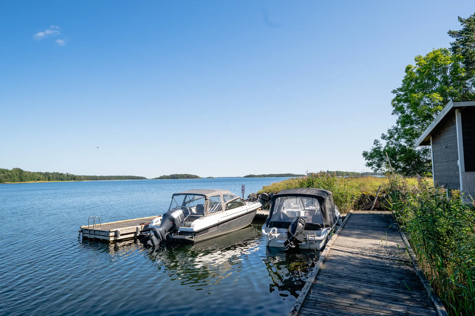 Gård/Skog, Långkärrsvägen 1, Österåker