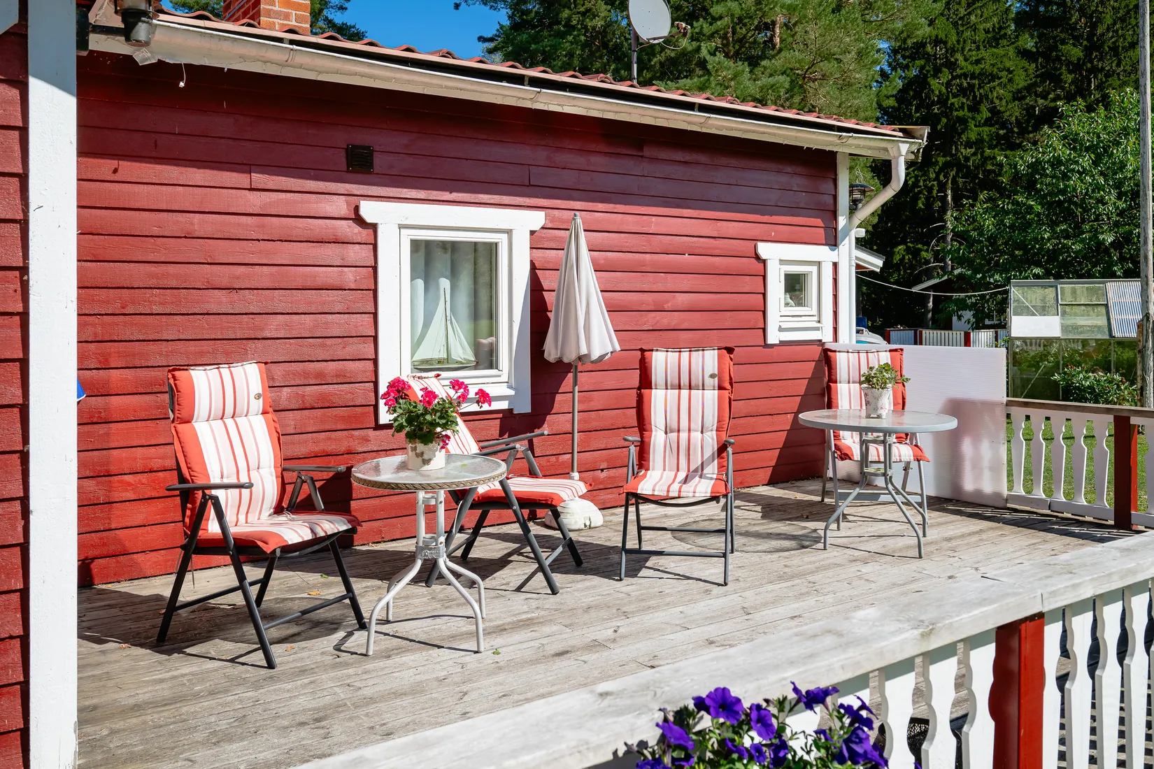 Gård/Skog, Långkärrsvägen 1, Österåker