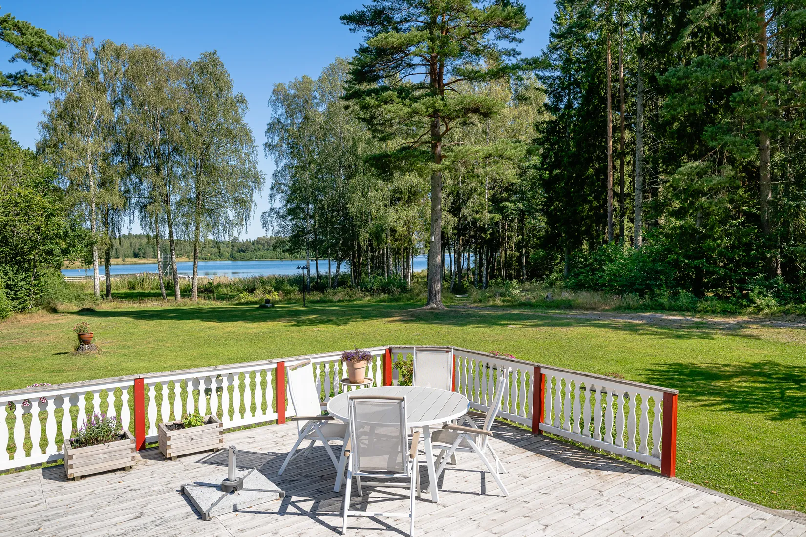 Gård/Skog, Långkärrsvägen 1, Österåker