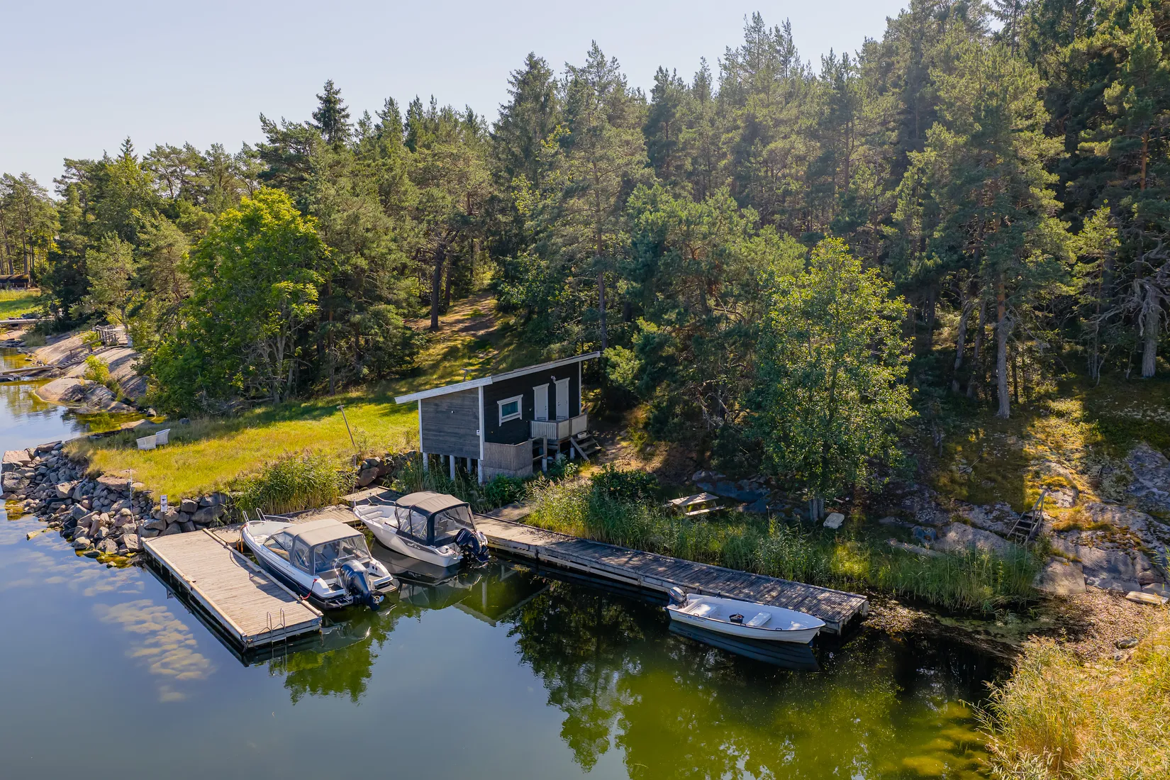 Gård/Skog, Långkärrsvägen 1, Österåker