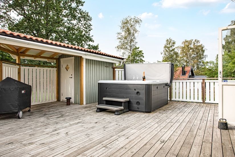 Villa, Sjövägen 7, Drevviken, Haninge