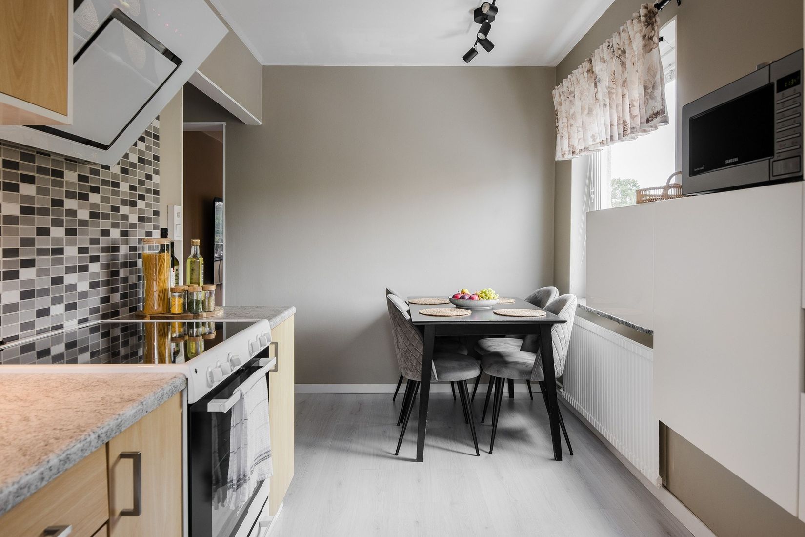 Bostadsrätt, Östbygatan 15 C, Gamla staden, Lidköping