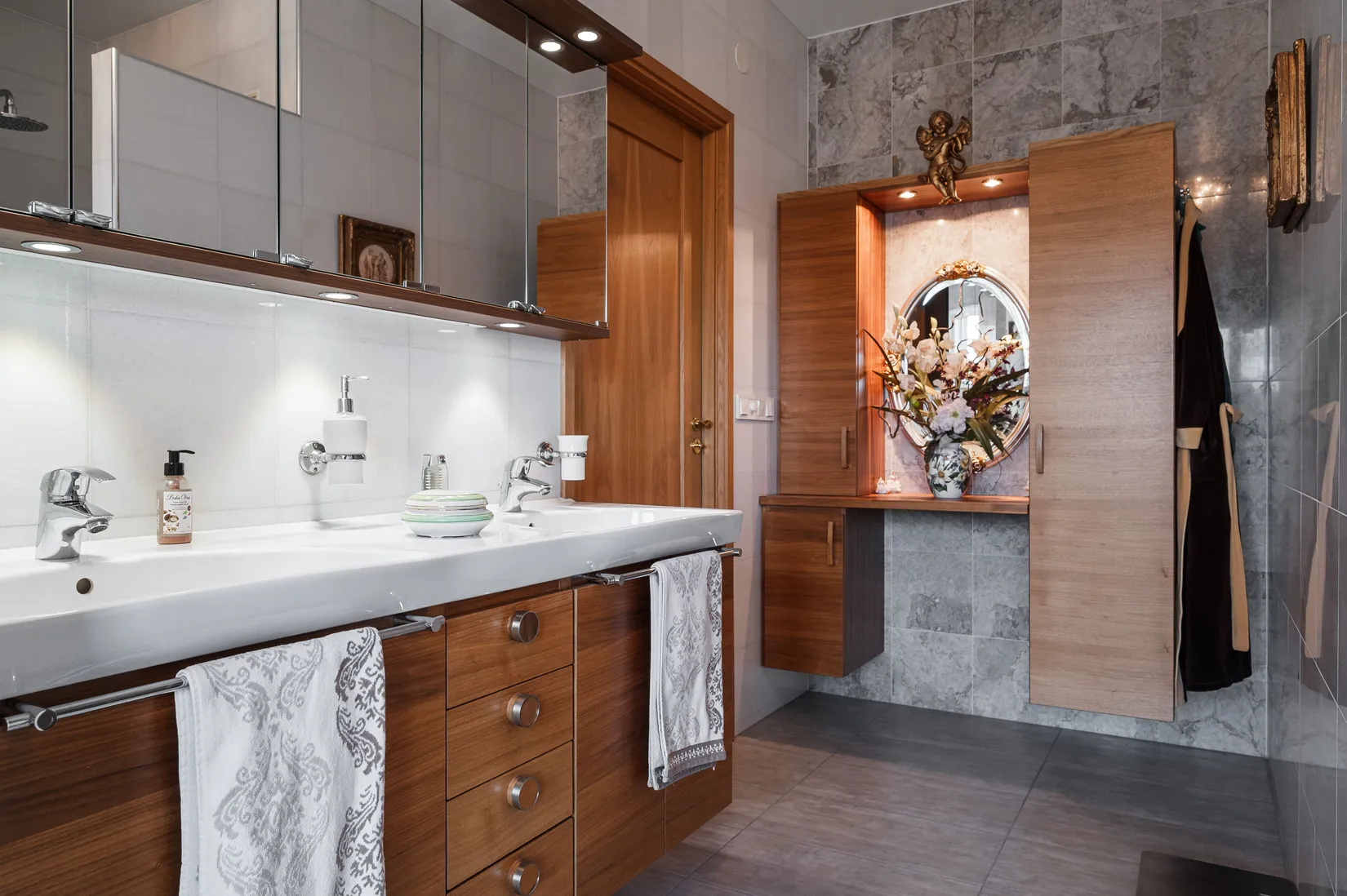 Villa, Holtsdammavägen 5, Sandsjön, Svenljunga