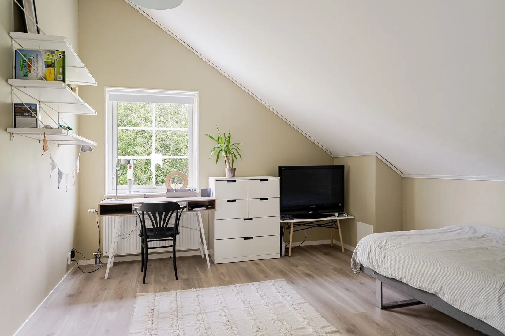 Villa, Björnbärsstigen 7, Strängnäs