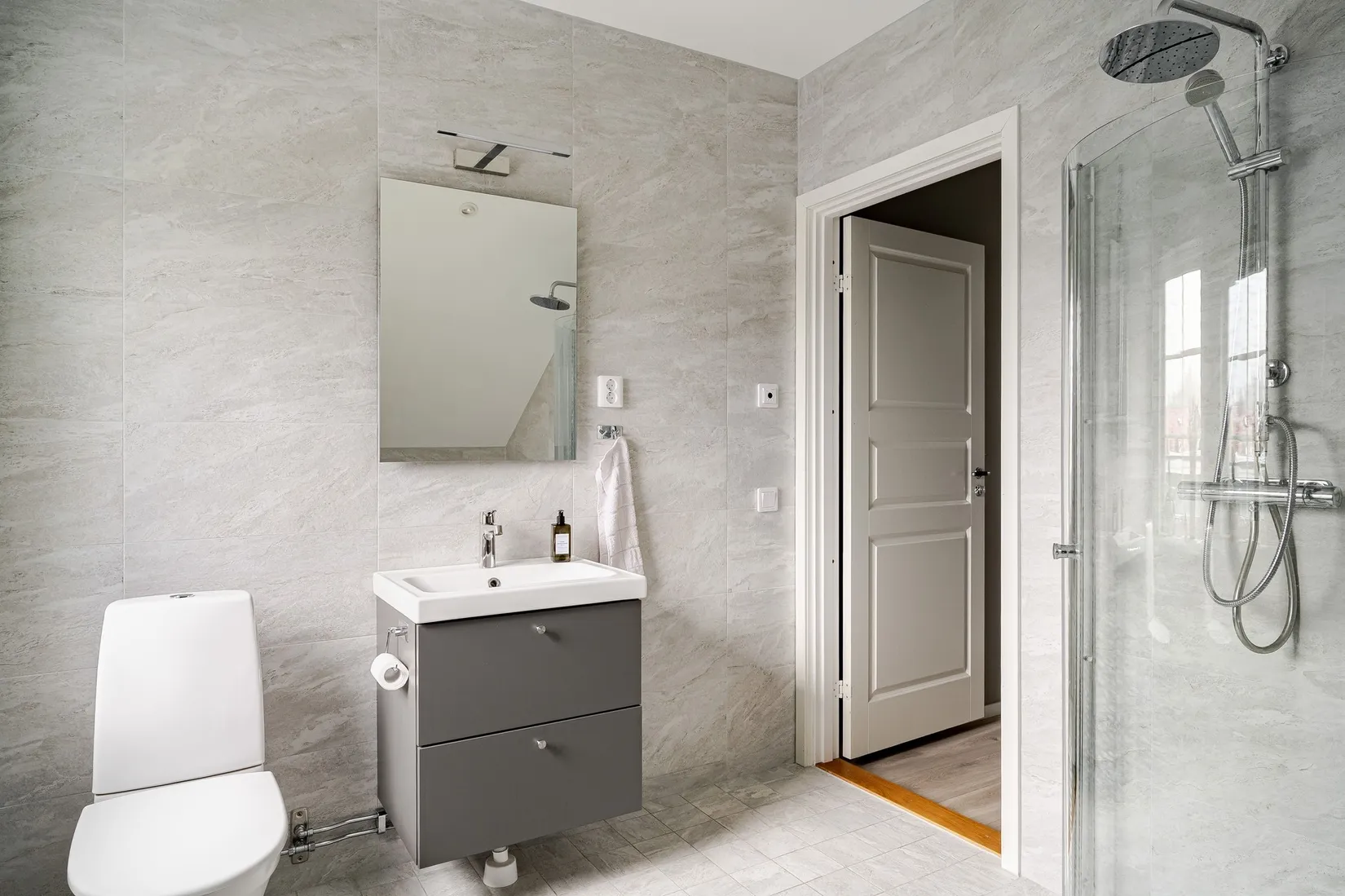 Villa, Björnbärsstigen 7, Strängnäs