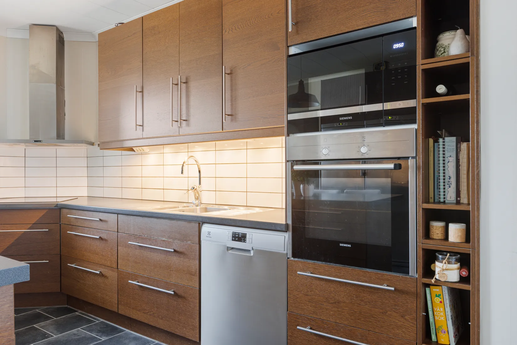 Villa, Long Fly 1, Long, Vara