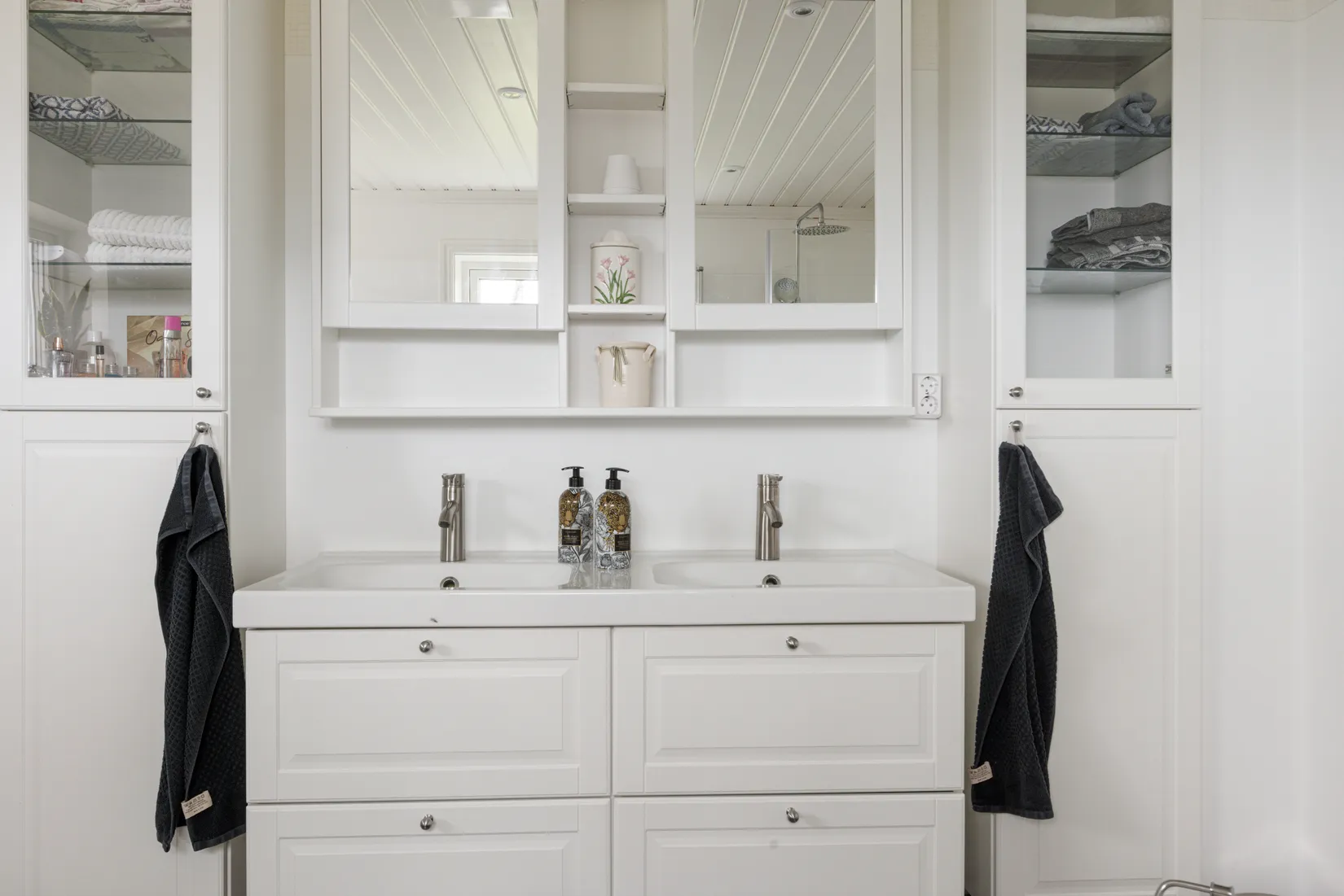 Villa, Long Fly 1, Long, Vara