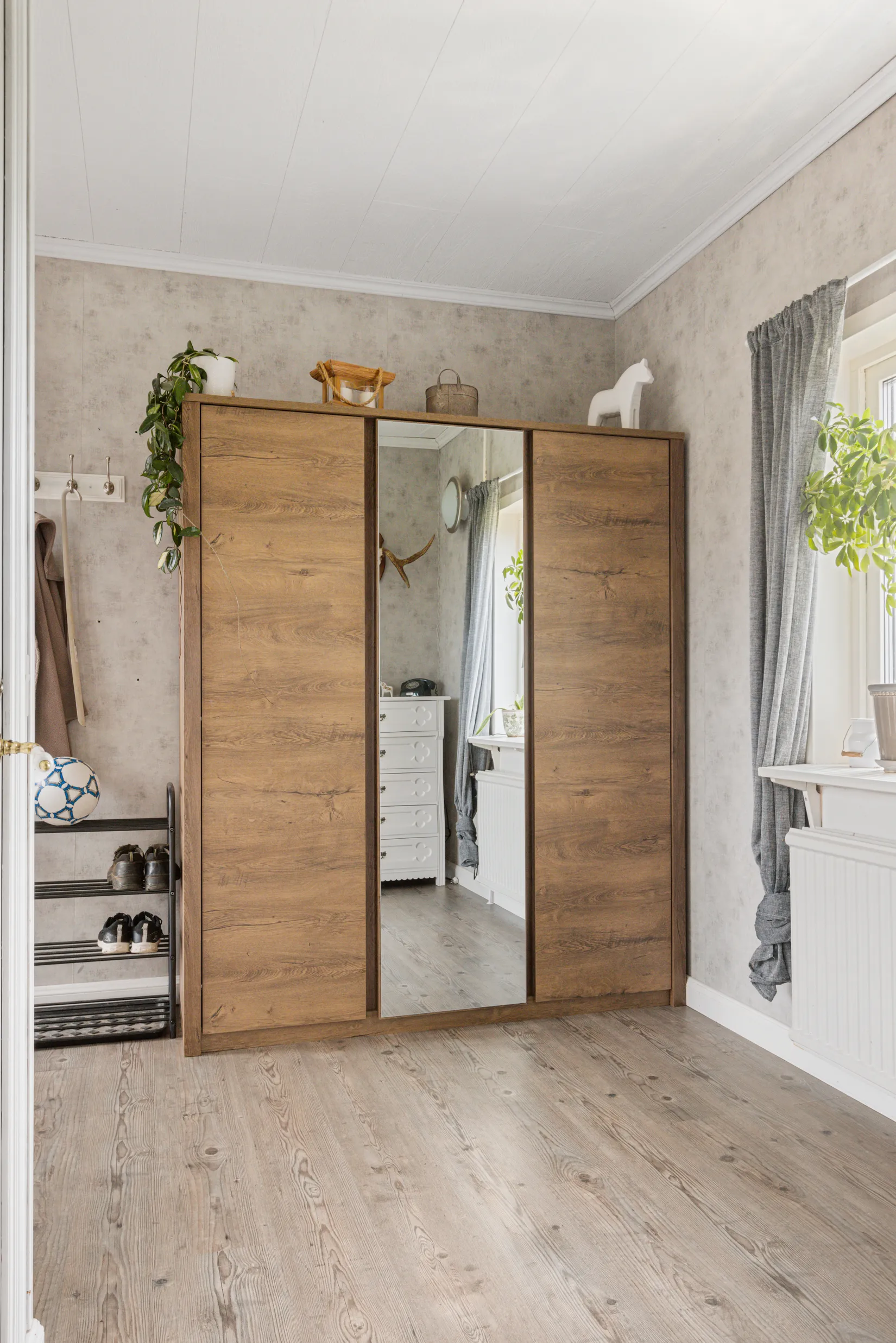 Villa, Long Fly 1, Long, Vara