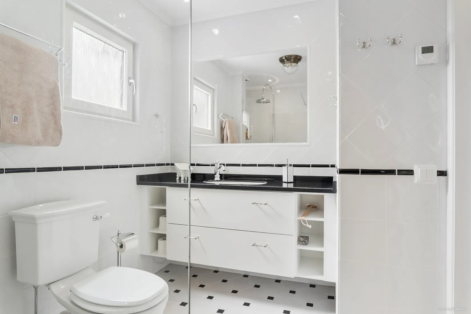 Villa, Strandvägen 6, Strandvägsområdet, Upplands-Bro