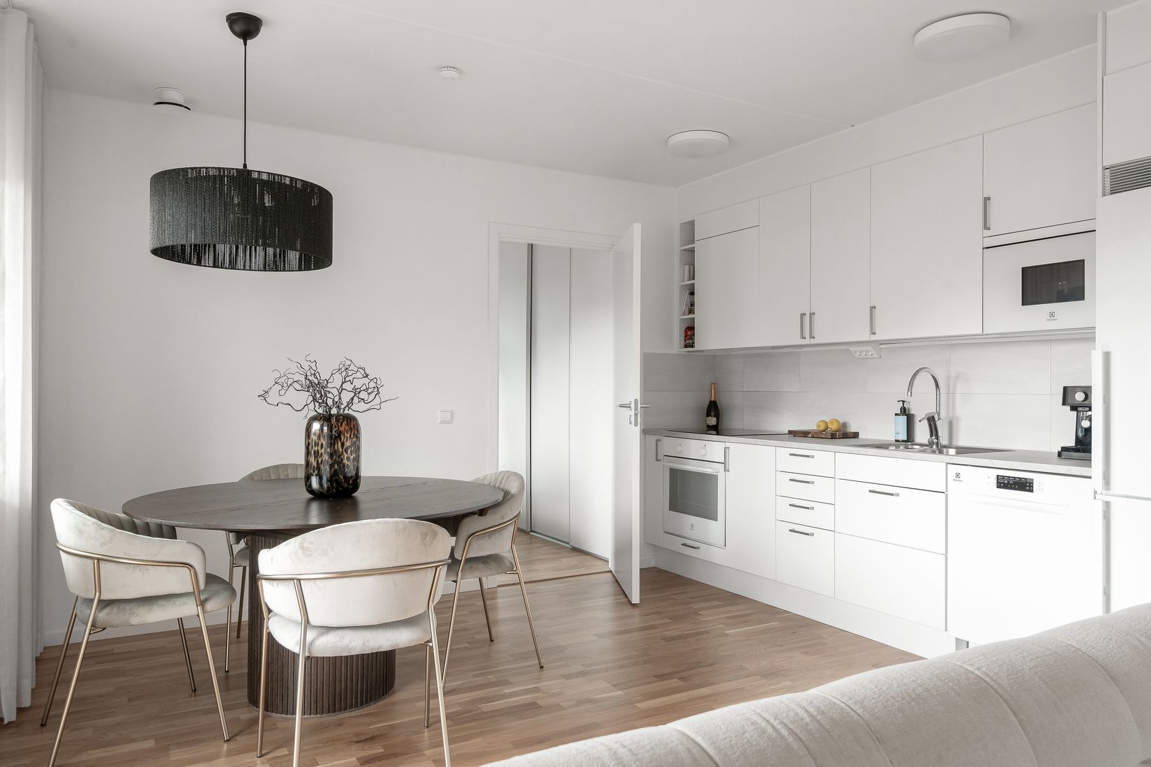 Bostadsrätt, Drivbänksvägen 13A, Vån 2 (C-1202/1202), Hässelby Norra Villastad, Stockholm