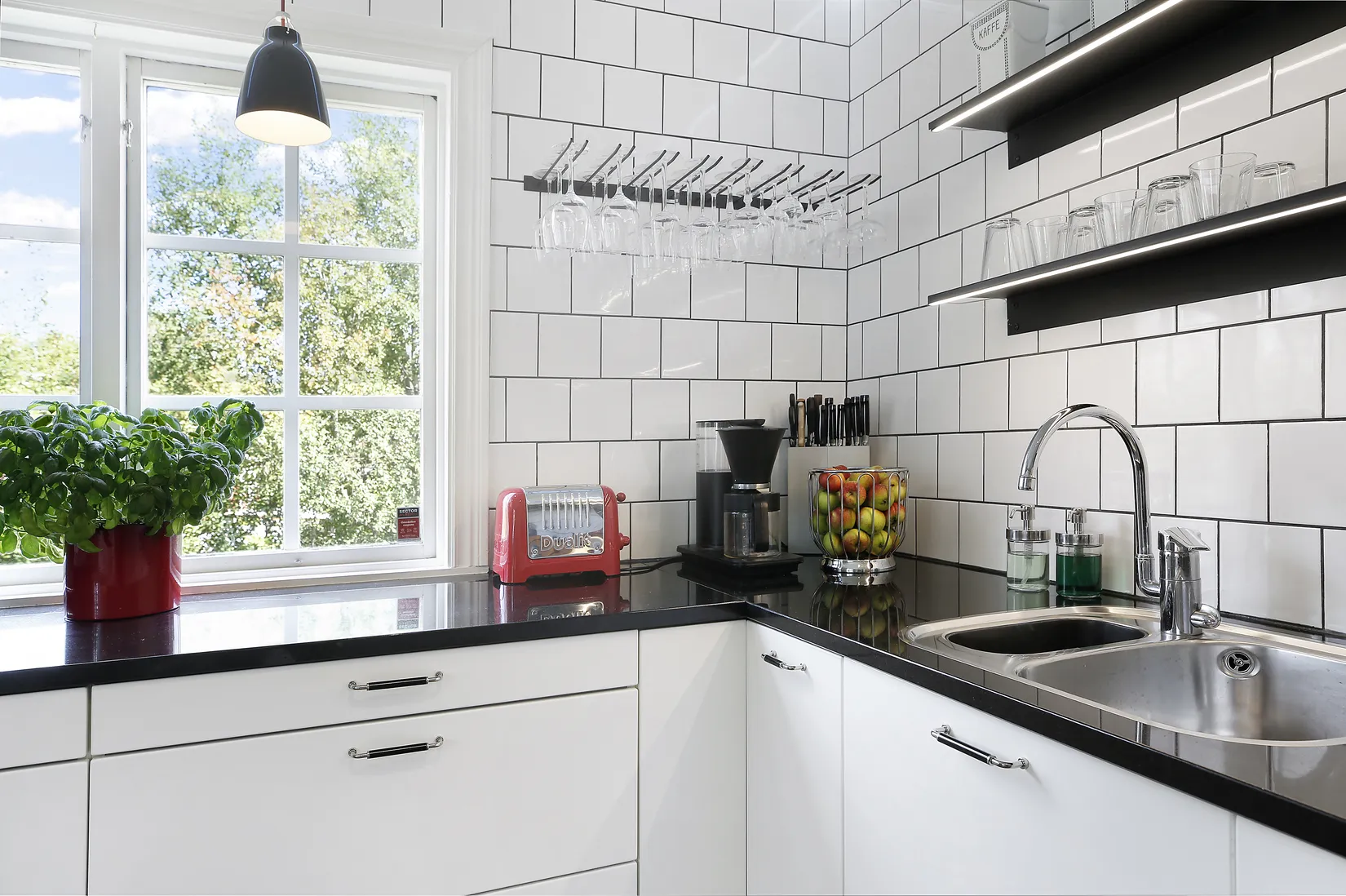 Villa, Töjnavägen 27A, Töjnan, Sollentuna