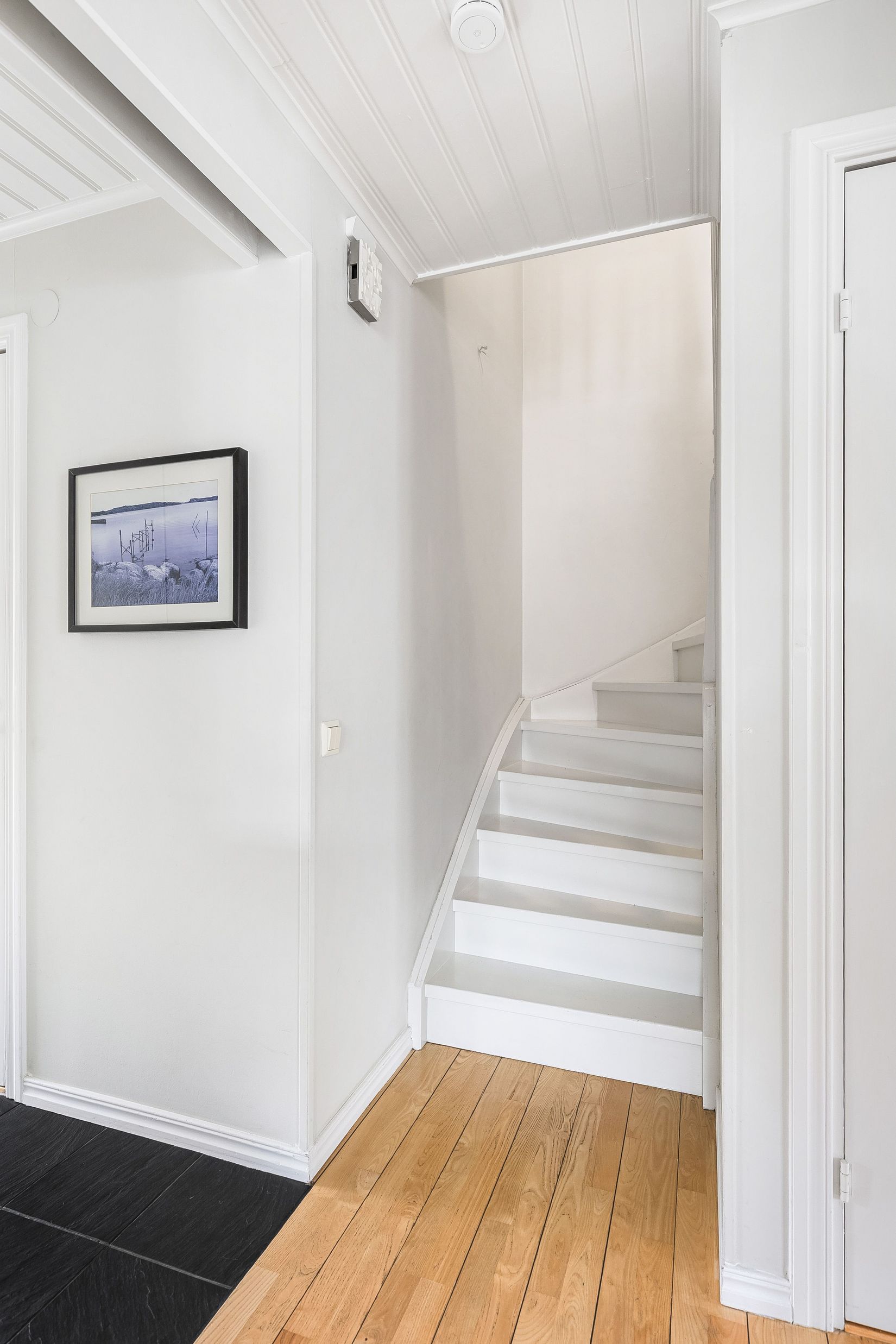 Radhus, Munkhagsgatan 2B, Centrala Mariefred, Strängnäs