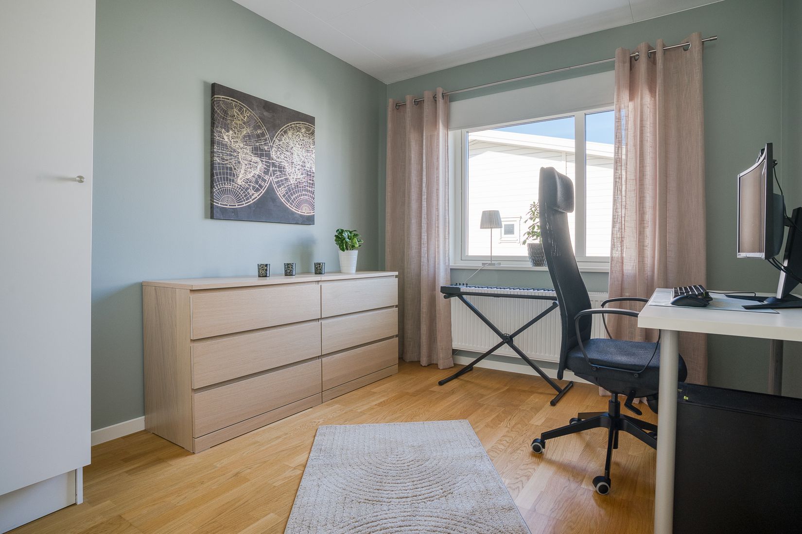 Villa, Radhus, Norra Atriumvägen 12, Kvisslingby, Österåker