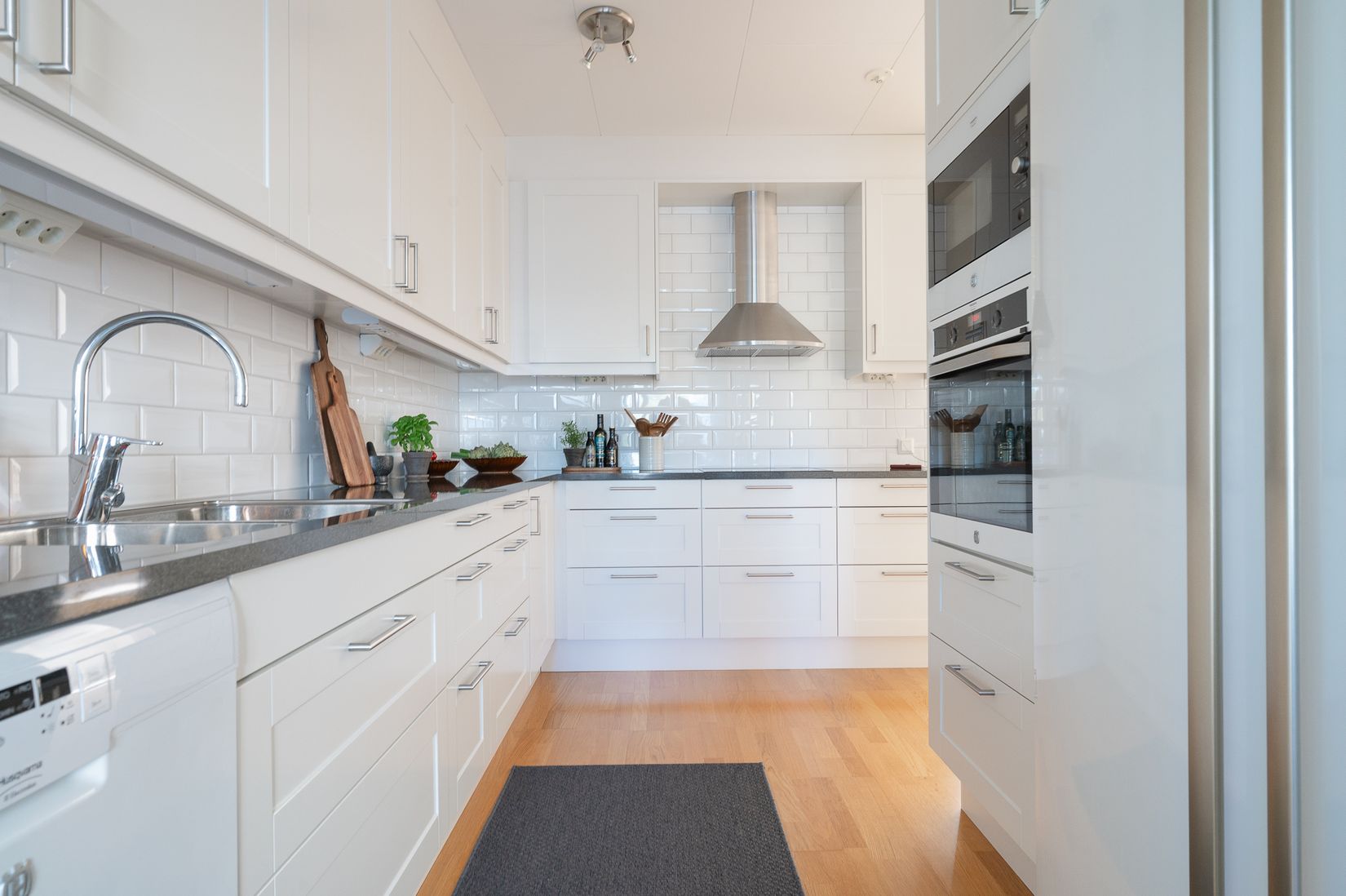 Villa, Radhus, Norra Atriumvägen 12, Kvisslingby, Österåker