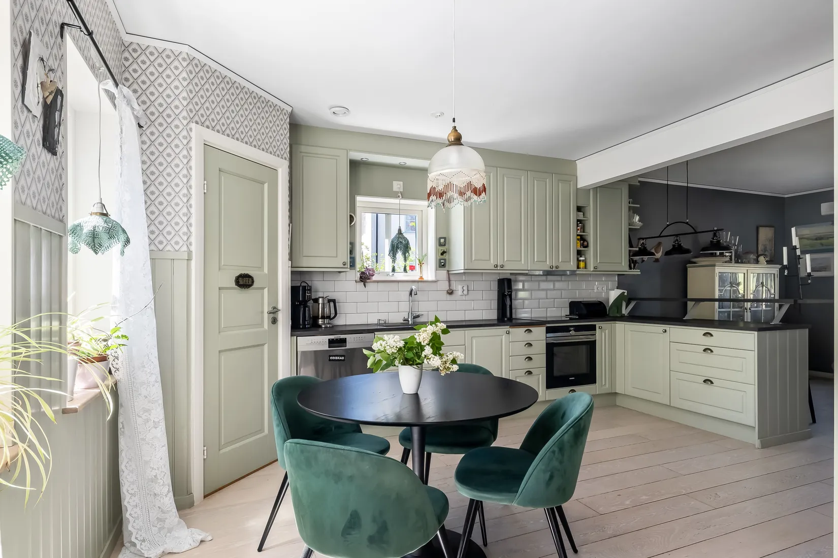Villa, Älgvägen 14, Huddinge
