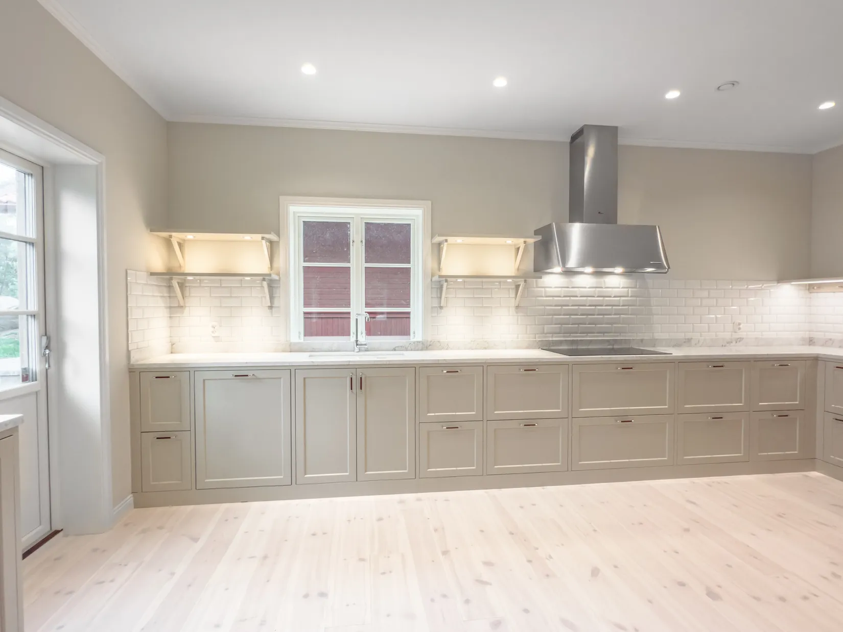 Villa, Lövhagens gårds väg 17, Färingsö Troxhammar, Ekerö